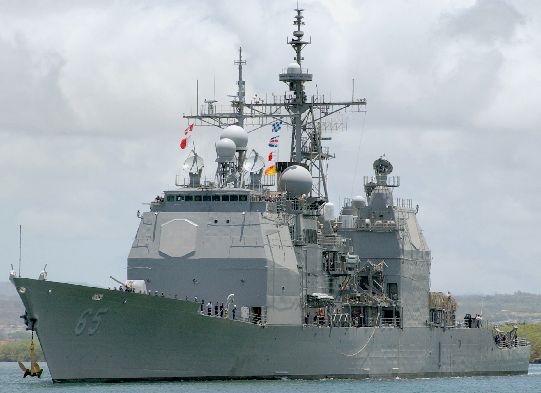 cg-65 uss chosin ticonderoga class guided missile cruiser aegis us navy 04