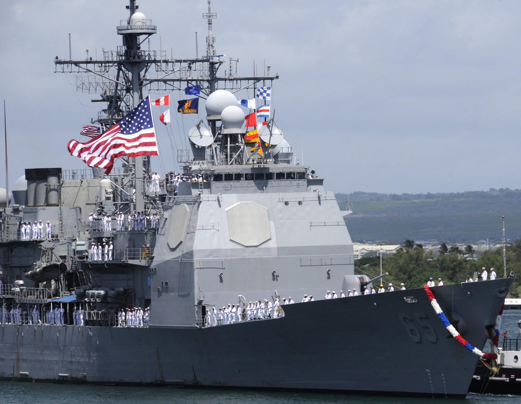 cg-65 uss chosin ticonderoga class guided missile cruiser aegis us navy 27