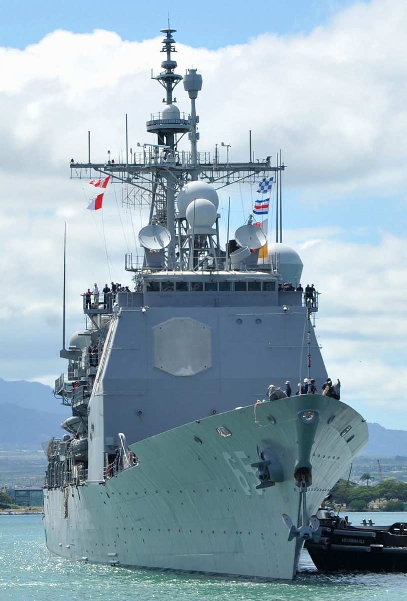 cg-65 uss chosin ticonderoga class guided missile cruiser aegis us navy joint base pearl harbor-hickam hawaii 54