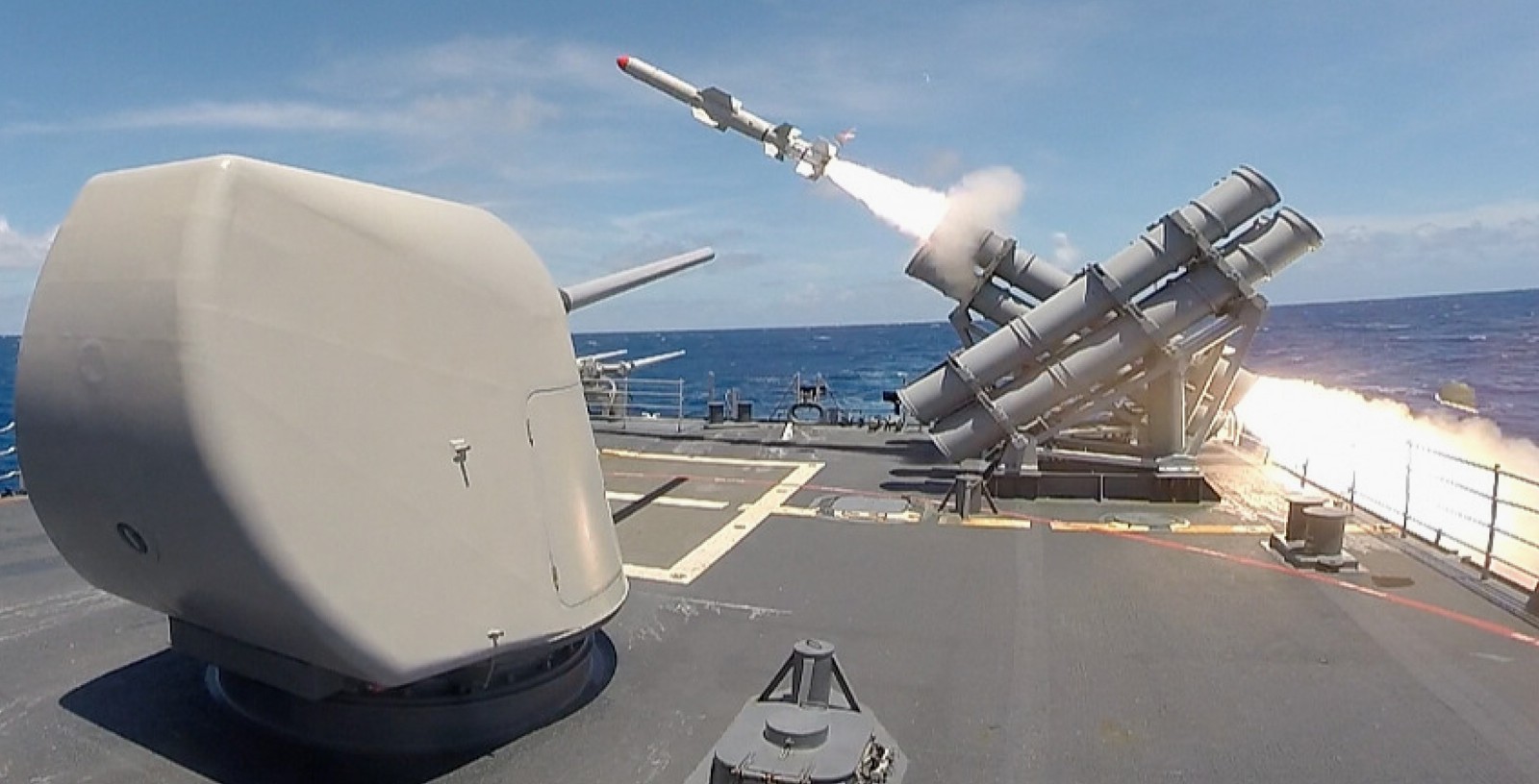 cg-65 uss chosin ticonderoga class guided missile cruiser aegis us navy rgm-84 harpoon ssm 60