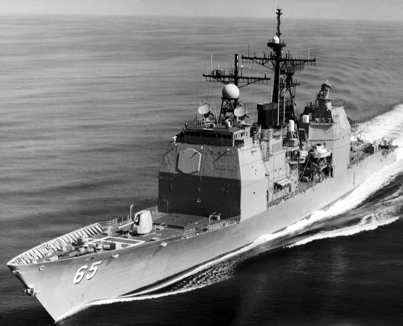 cg-65 uss chosin ticonderoga class guided missile cruiser aegis us navy sea trials 81