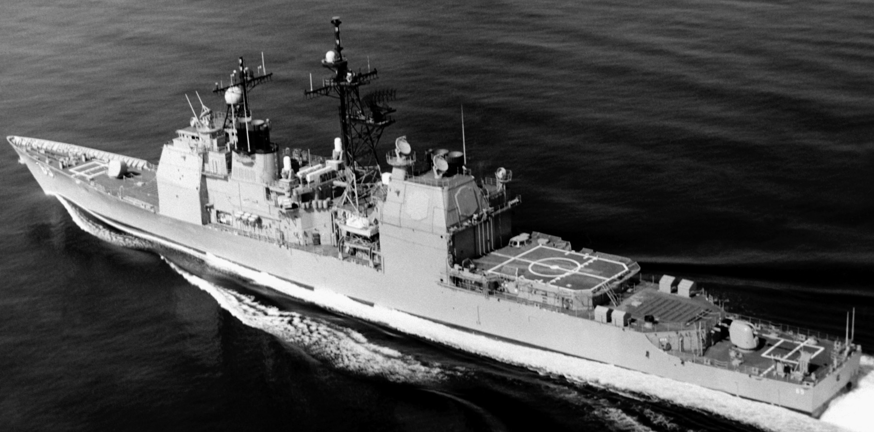cg-65 uss chosin ticonderoga class guided missile cruiser aegis us navy sea trials 89