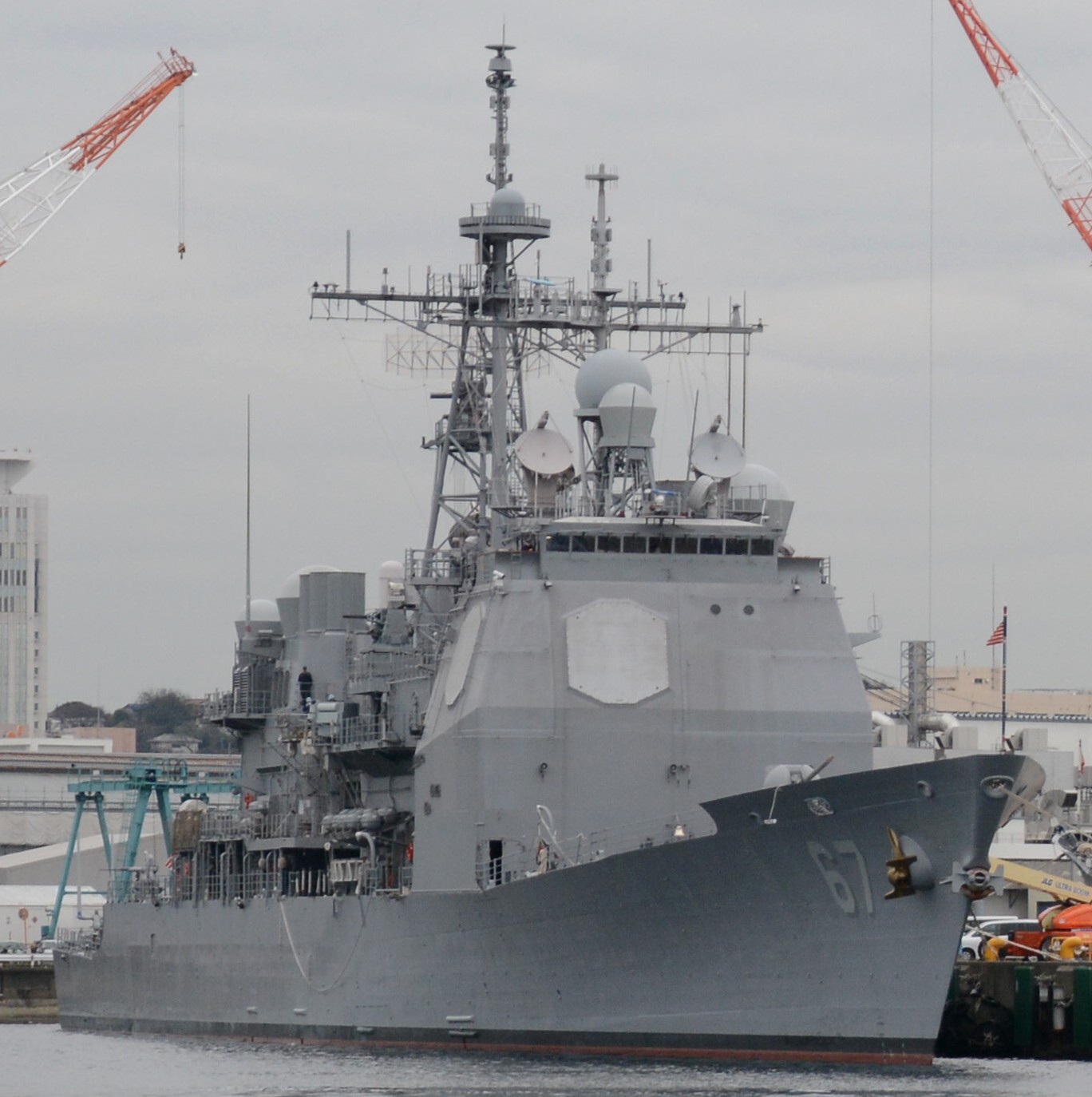 cg-67 uss shiloh ticonderoga class guided missile cruiser aegis us navy yokosuka japan 47