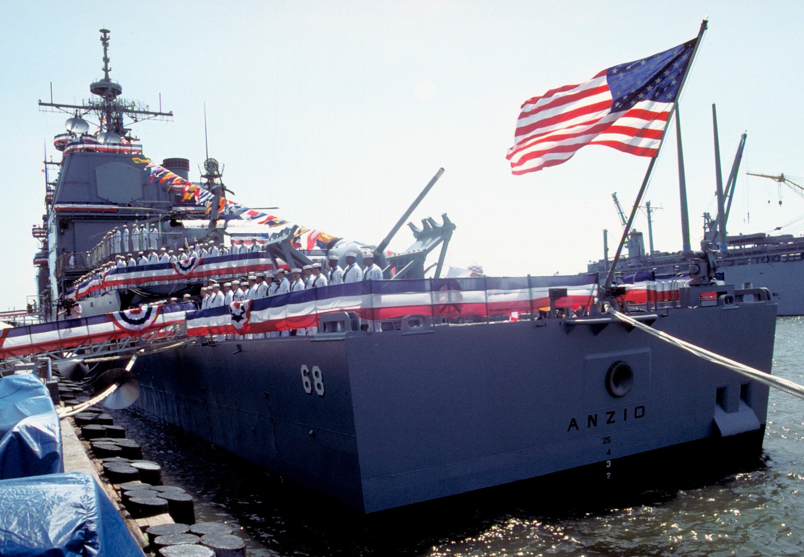 cg-68 uss anzio ticonderoga class guided missile cruiser aegis us navy commissioning norfolk 54