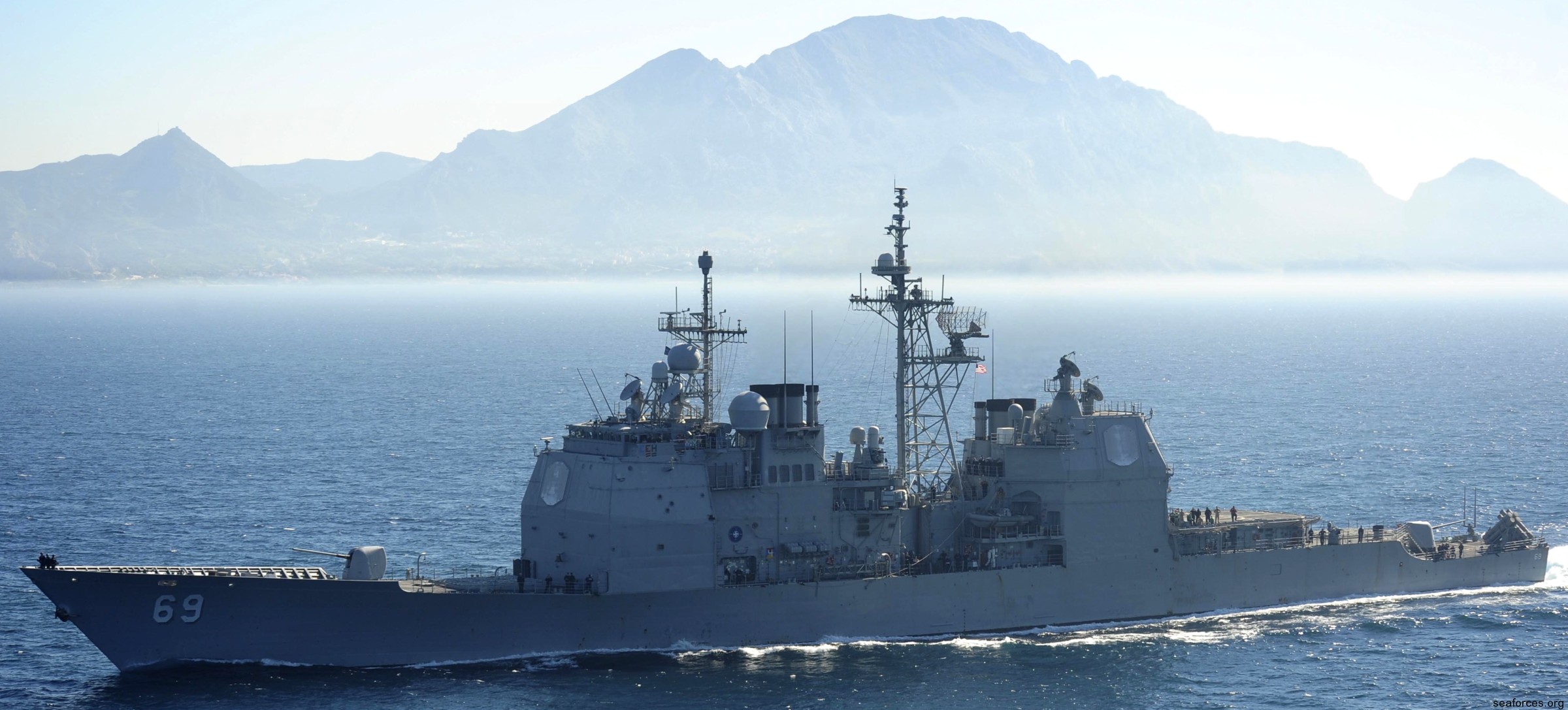 cg-69 uss vicksburg ticonderoga class guided missile cruiser us navy 08 gibraltar