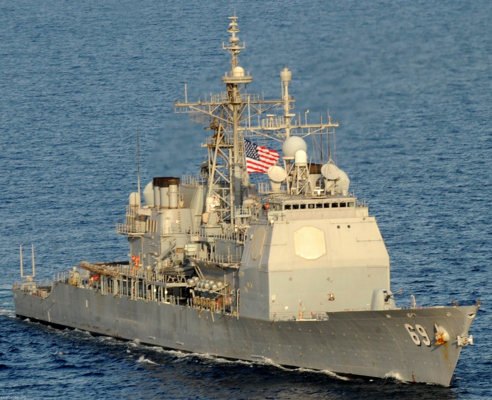 cg-69 uss vicksburg ticonderoga class guided missile cruiser us navy 16 mediterranean sea