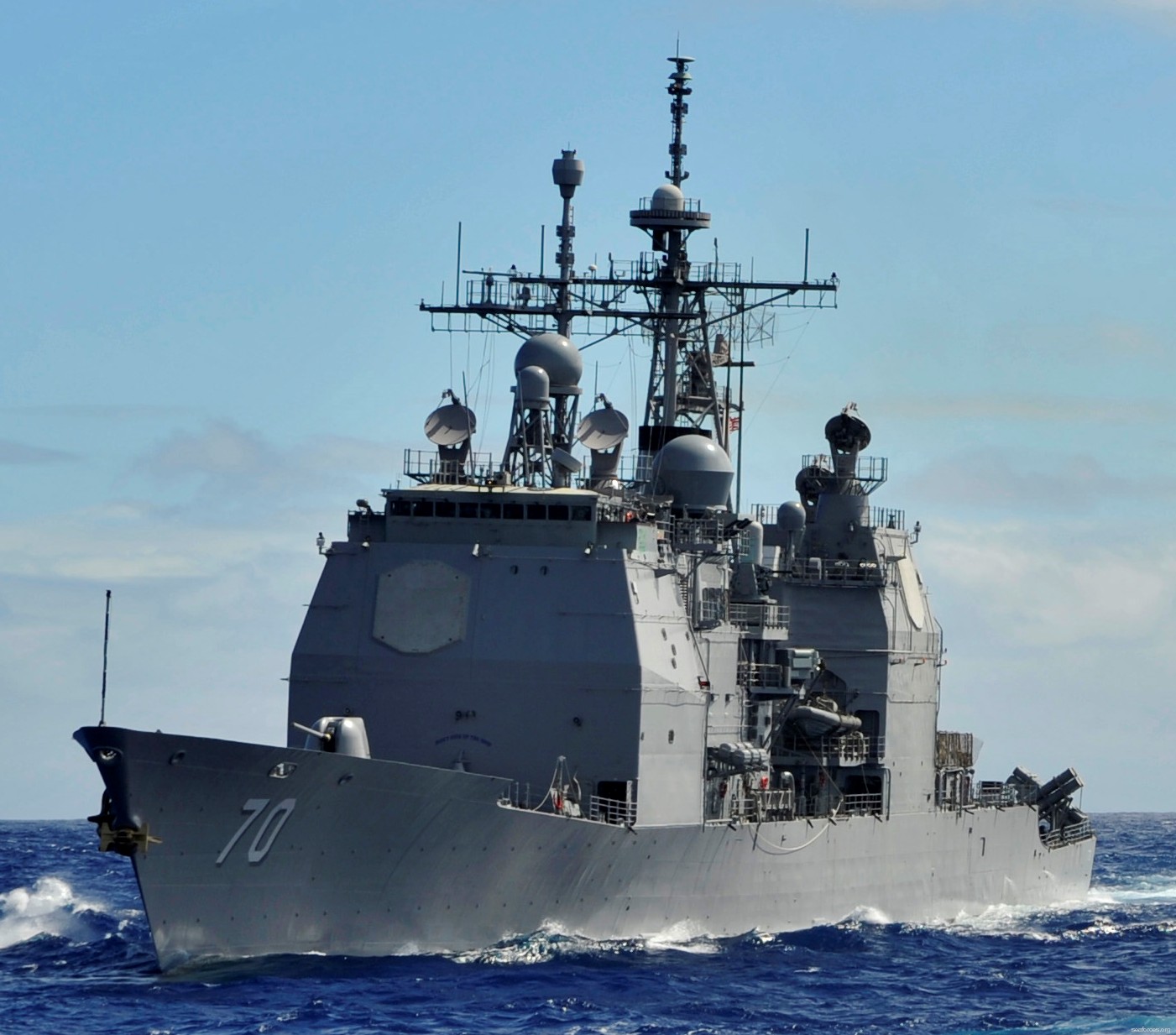 cg-70 uss lake erie ticonderoga class guided missile cruiser navy 21 exercise koa kai 2014