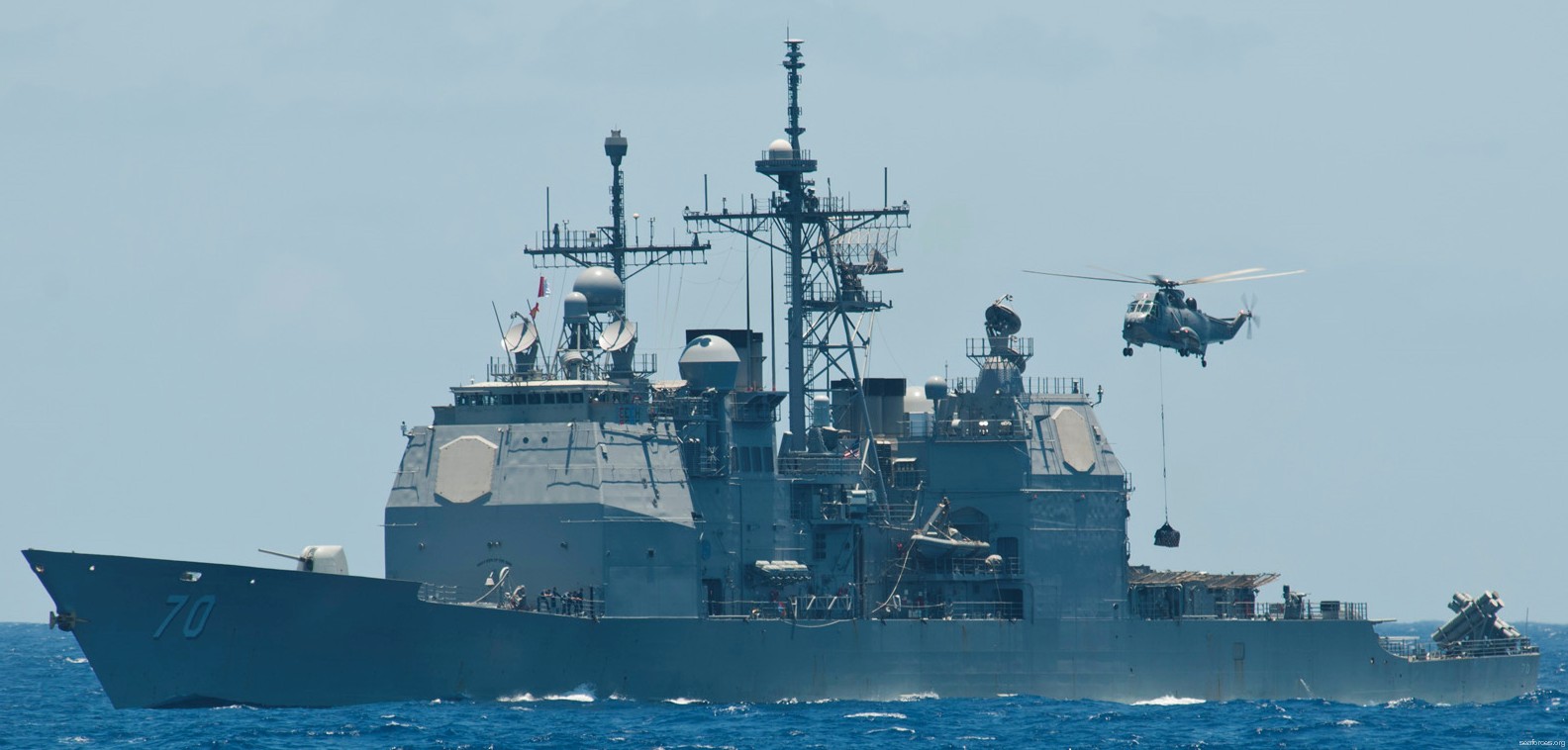 cg-70 uss lake erie ticonderoga class guided missile cruiser navy 37 exercise rimpac 2012