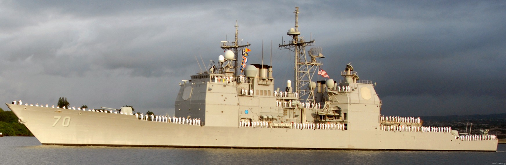 cg-70 uss lake erie ticonderoga class guided missile cruiser navy 53