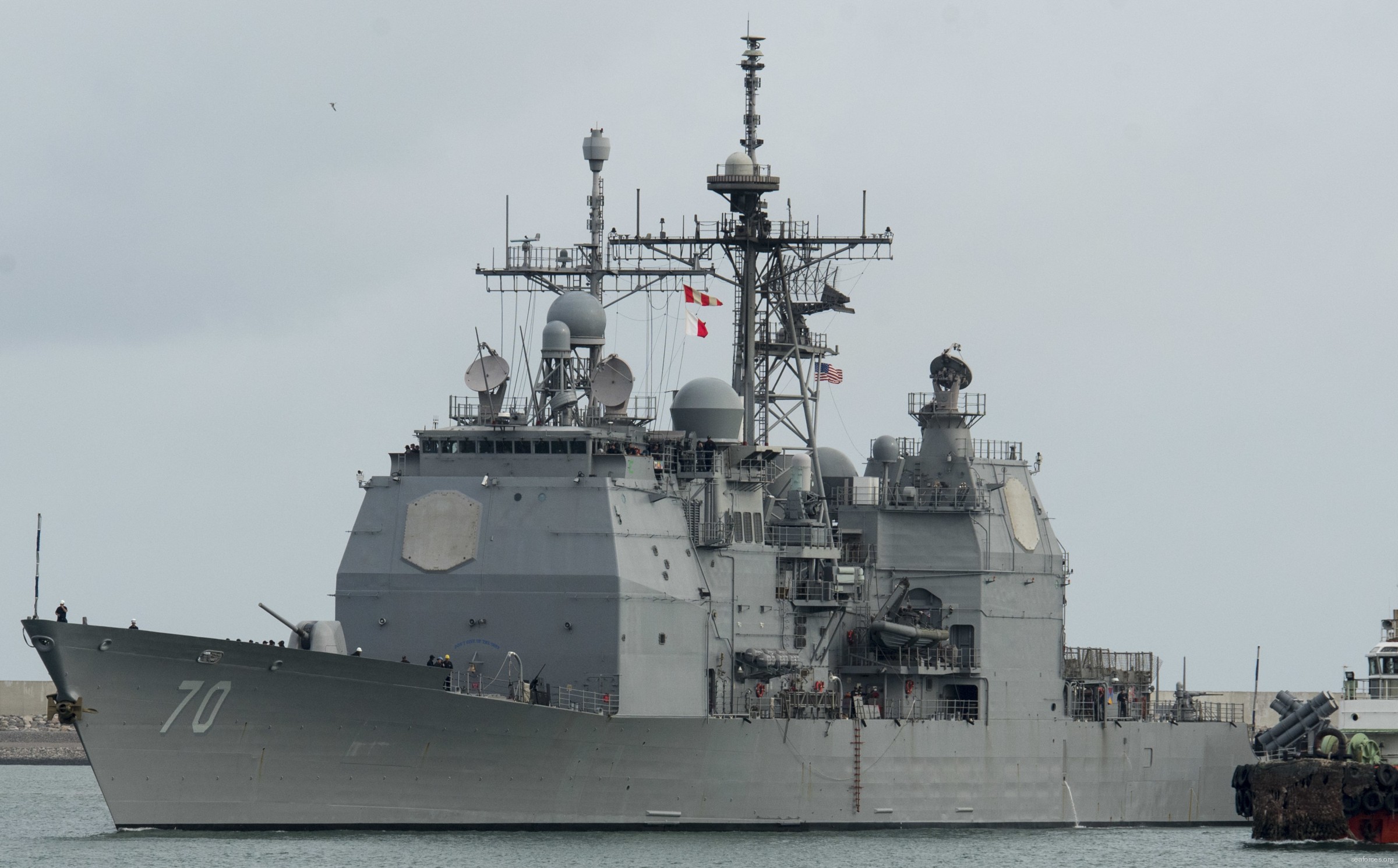 cg-70 uss lake erie ticonderoga class guided missile cruiser us navy bath iron works maine homeport san diego 101x