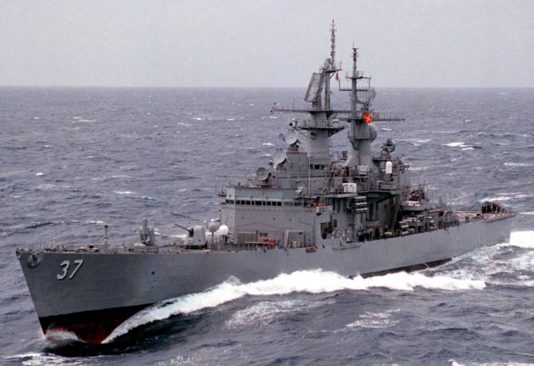 USS South Carolina CGN 37 - California class guided missile cruiser - US Navy