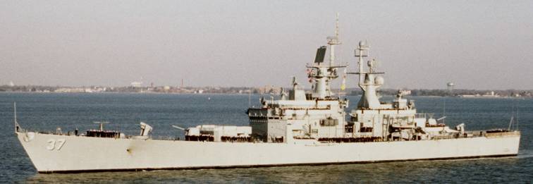 USS South Carolina CGN 37 - Hampton Roads 1980