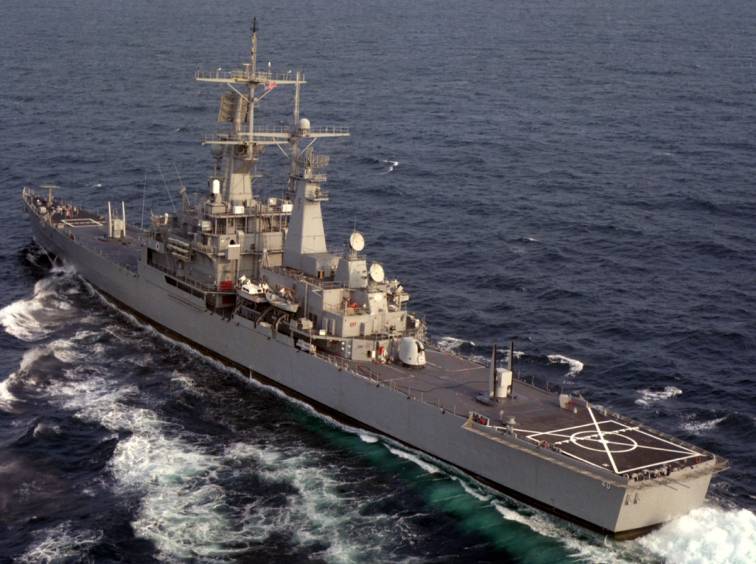 USS Mississippi CGN 40 - Virginia class guided missile cruiser 1984
