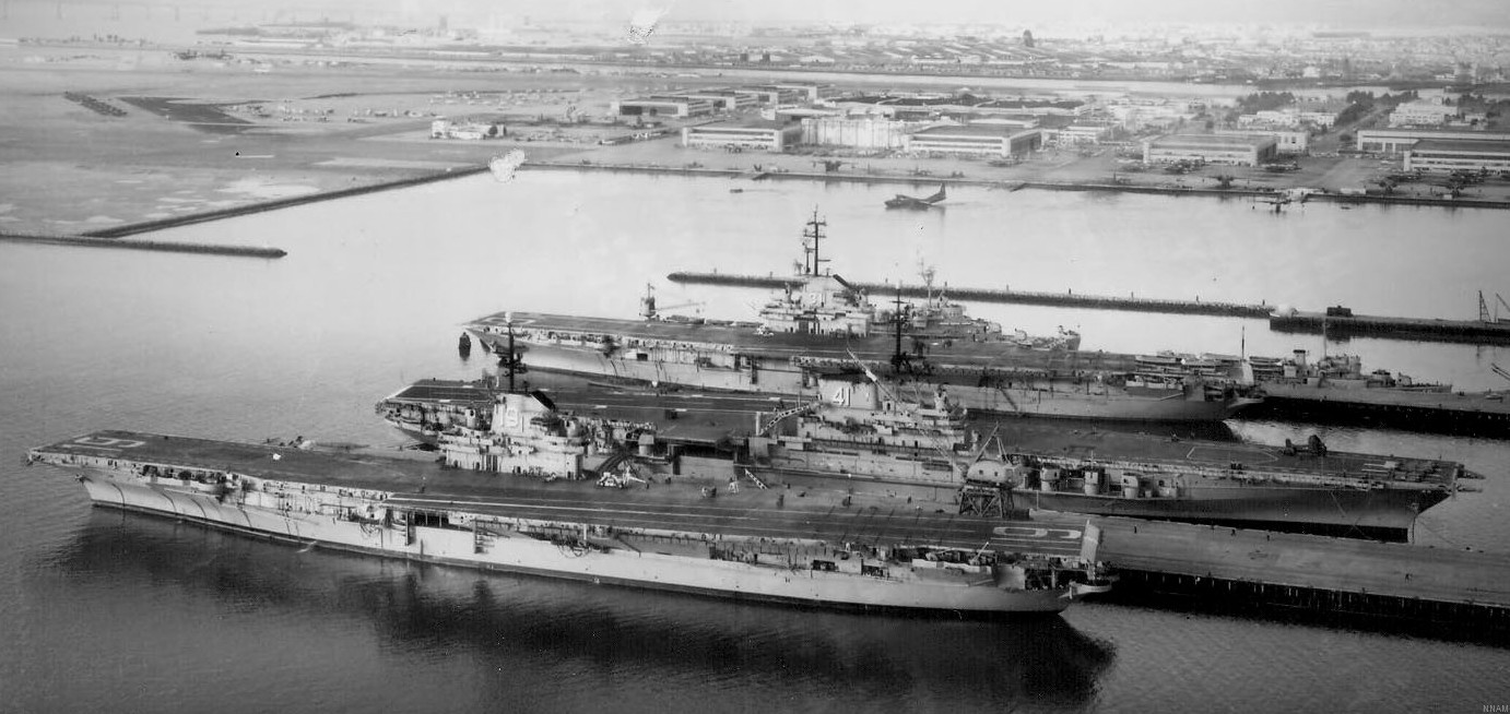 cva-19 uss hancock cv essex class aircraft carrier nas alameda california 02