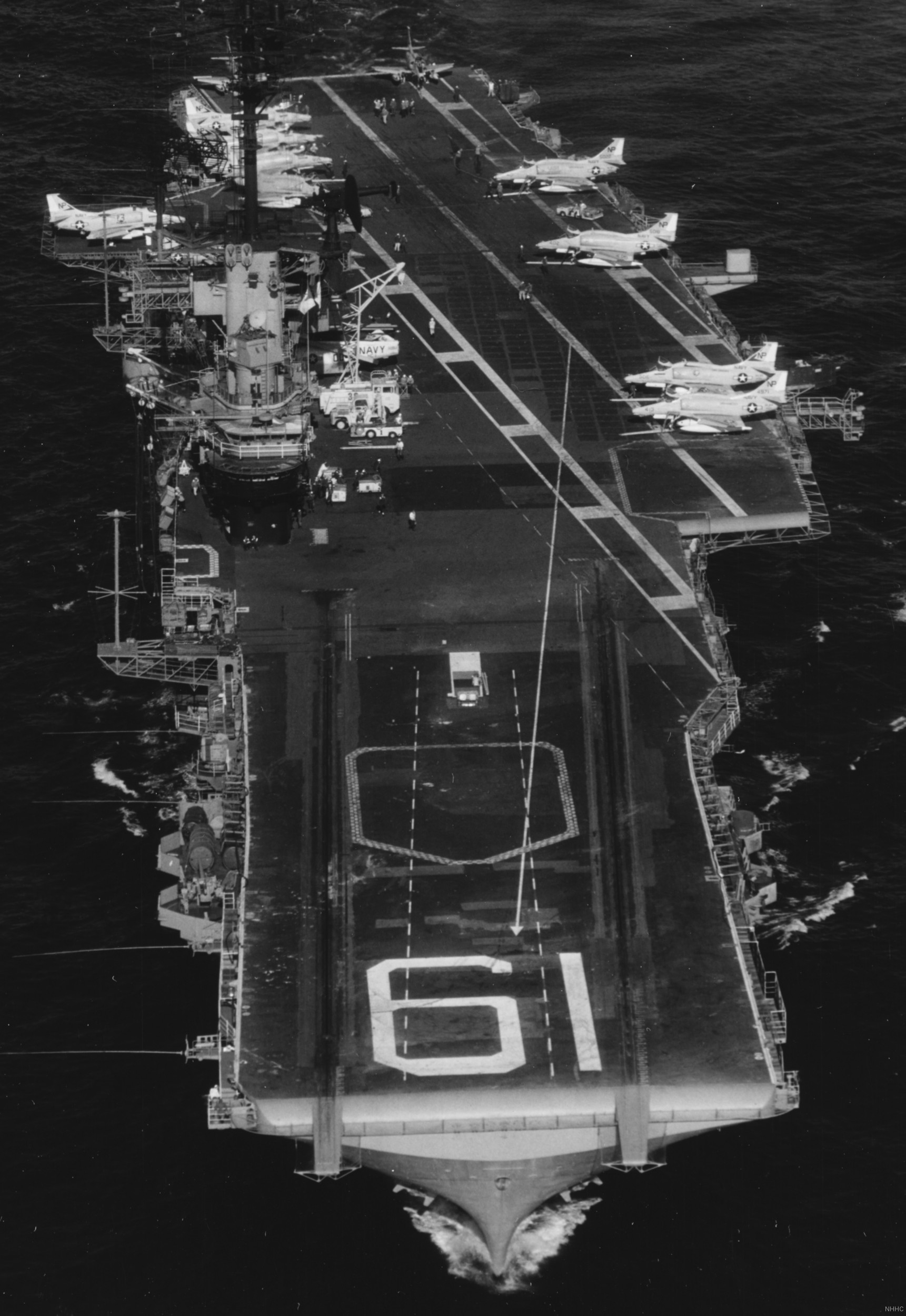 cva-19 uss hancock cv essex class aircraft carrier air wing cvw-21 us navy 38