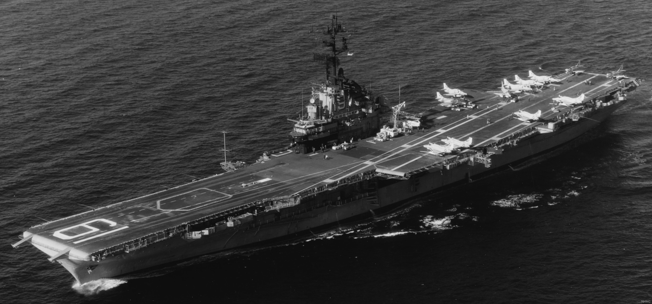 cva-19 uss hancock cv essex class aircraft carrier air wing cvw-21 us navy 40