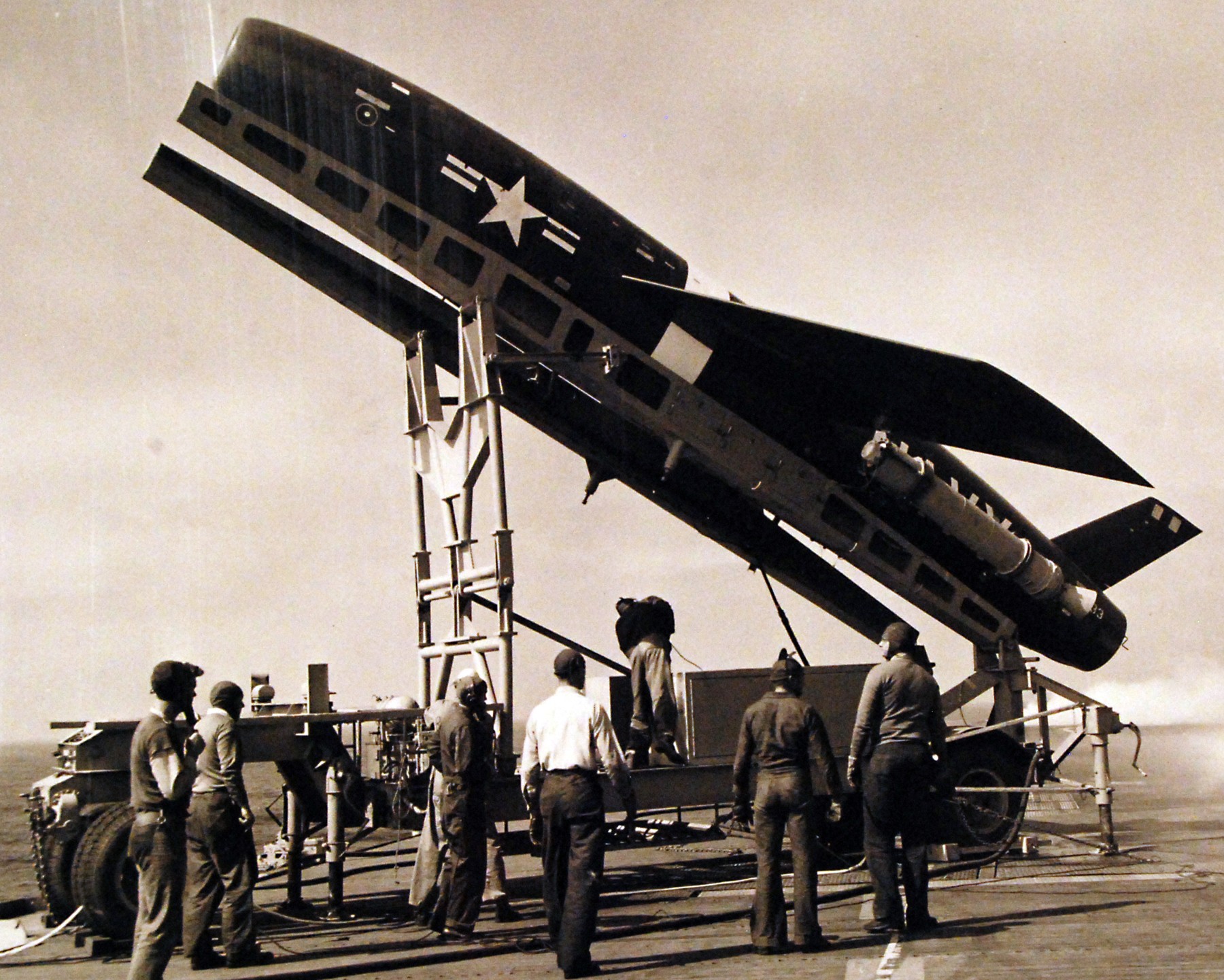 cva-19 uss hancock cv essex class aircraft carrier xssm-8 regulus missile tests 113