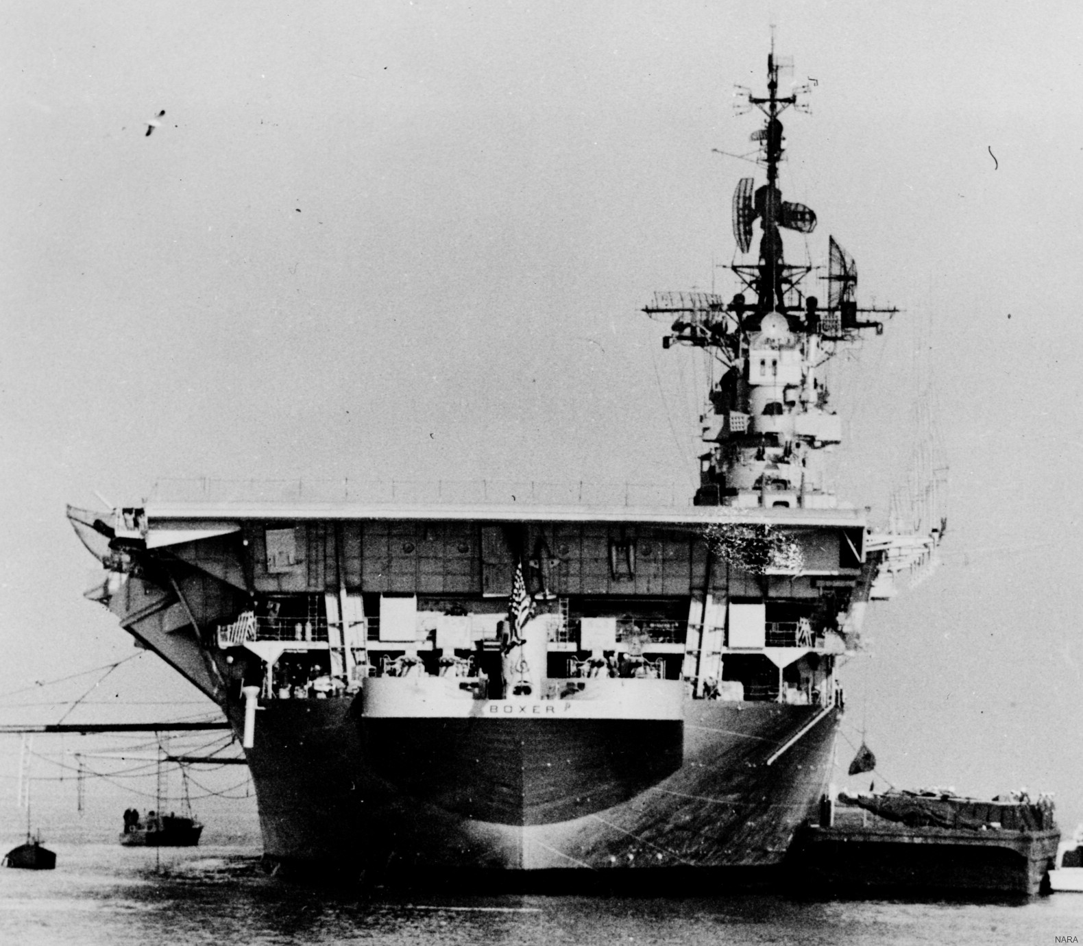 cva-21 uss boxer essex class aircraft carrier 31