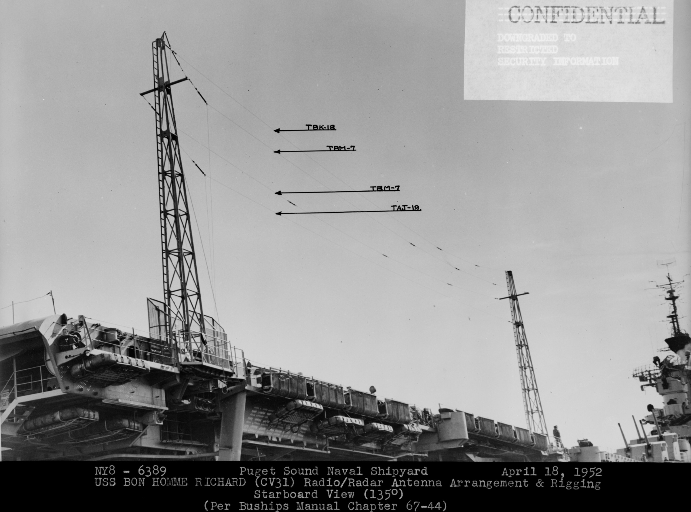 cv-31 uss bon homme richard essex class aircraft carrier puget sound naval shipyard washington antenna details 15