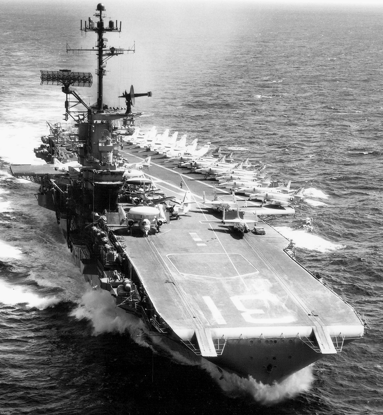 cva-31 uss bon homme richard essex class aircraft carrier air wing cvw-5 66