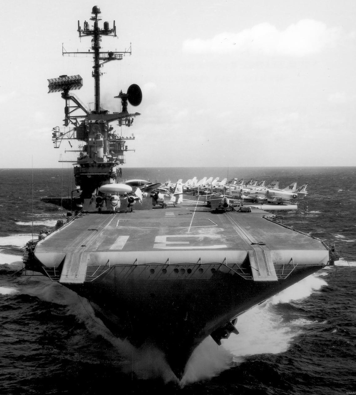 cva-31 uss bon homme richard essex class aircraft carrier air wing cvw-5 74