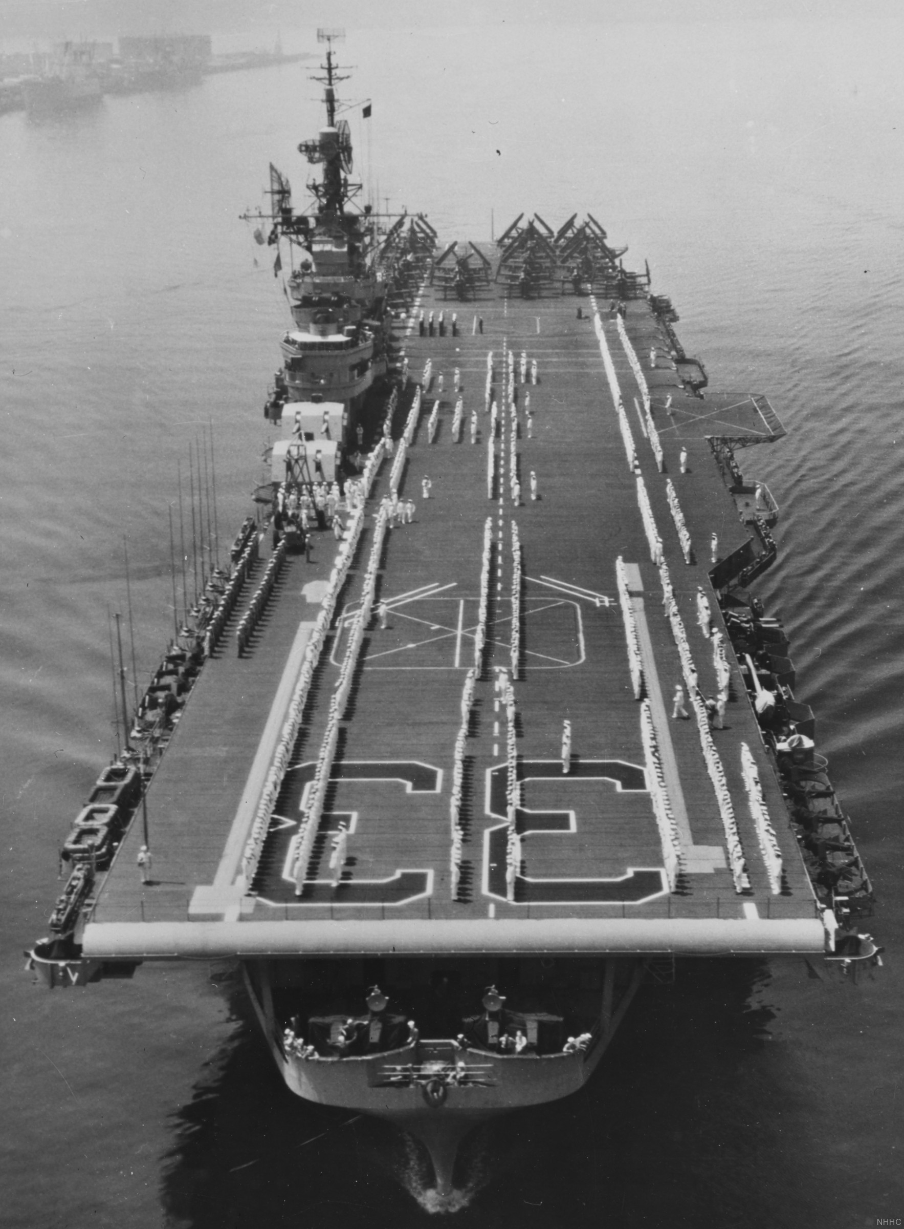 cv-33 uss kearsarge essex class aircraft carrier air group cvg 05