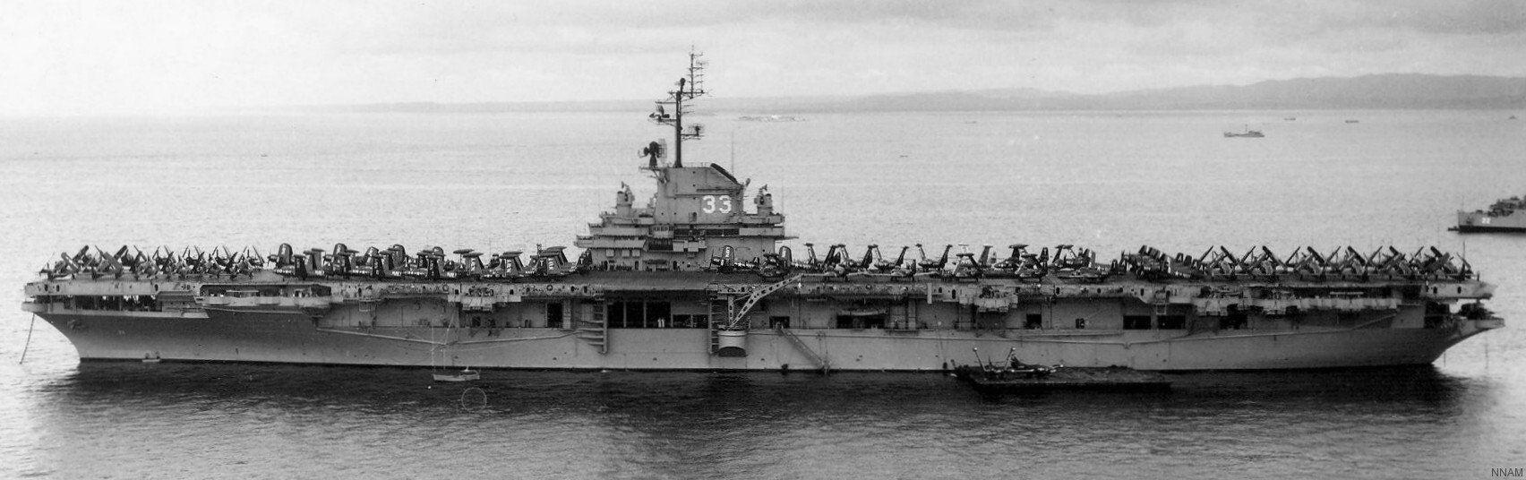 cv-33 uss kearsarge essex class aircraft carrier air group cvg-101 24