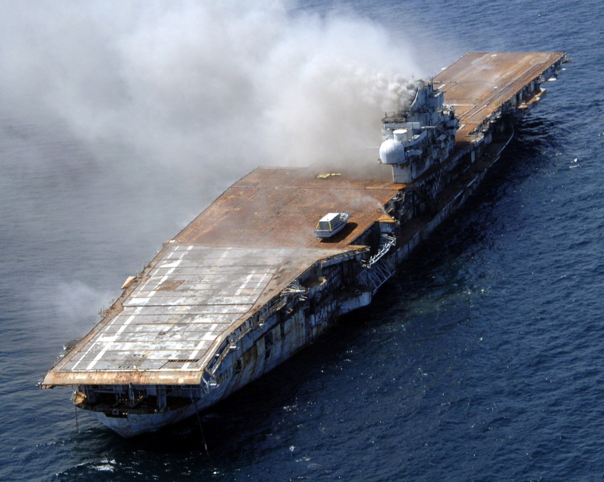 cv-34 uss oriskany essex class aircraft carrier us navy sinking artificial reef off florida 108
