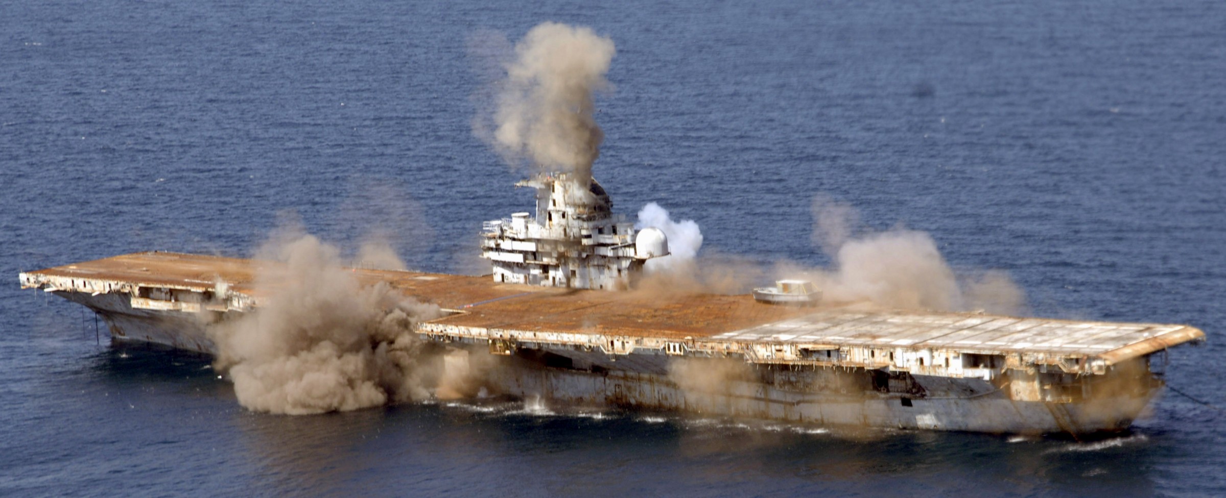 cv-34 uss oriskany essex class aircraft carrier us navy sinking artificial reef off florida 119