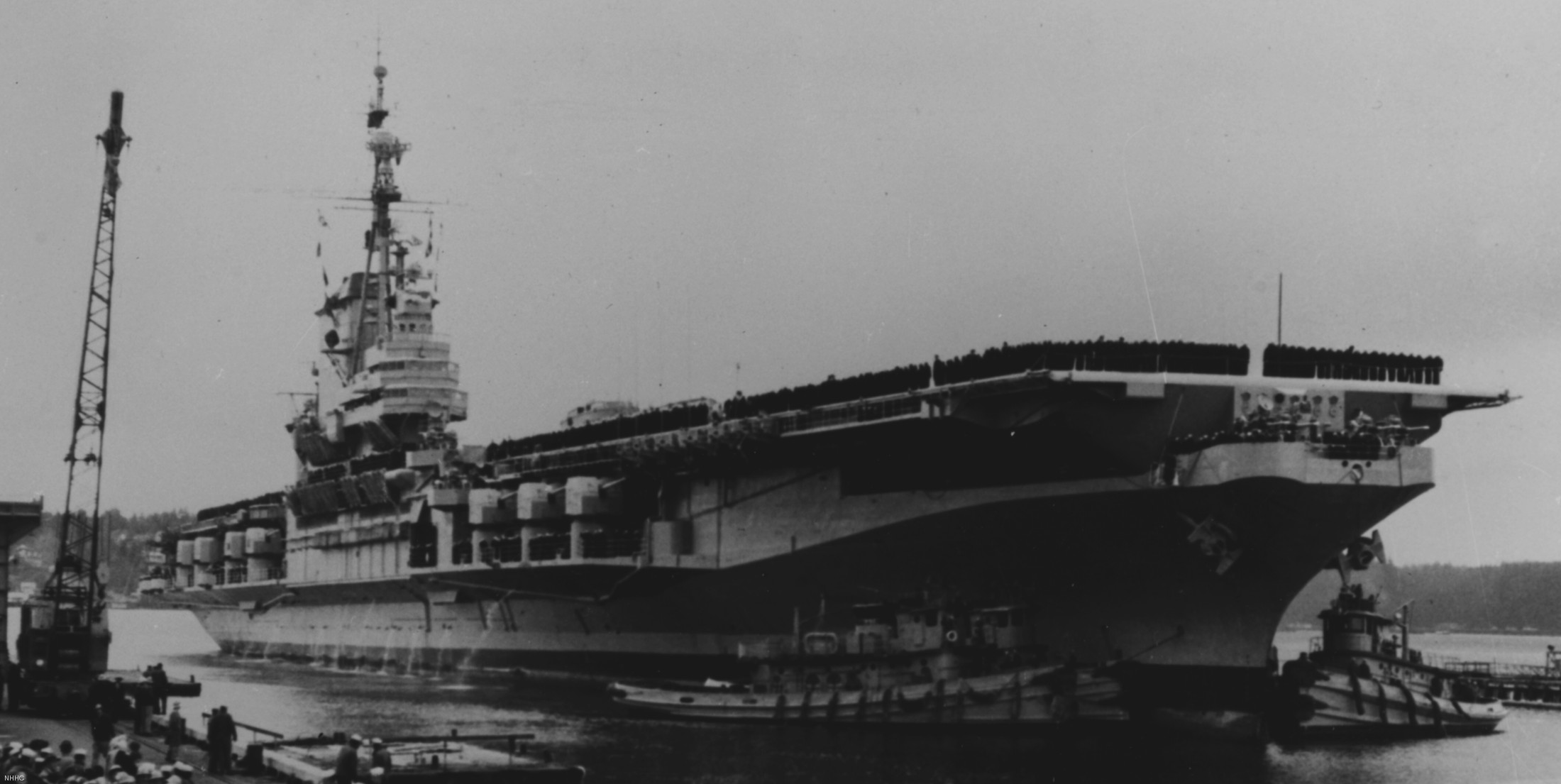 cva-42 uss franklin d. roosevelt midway class aircraft carrier 42