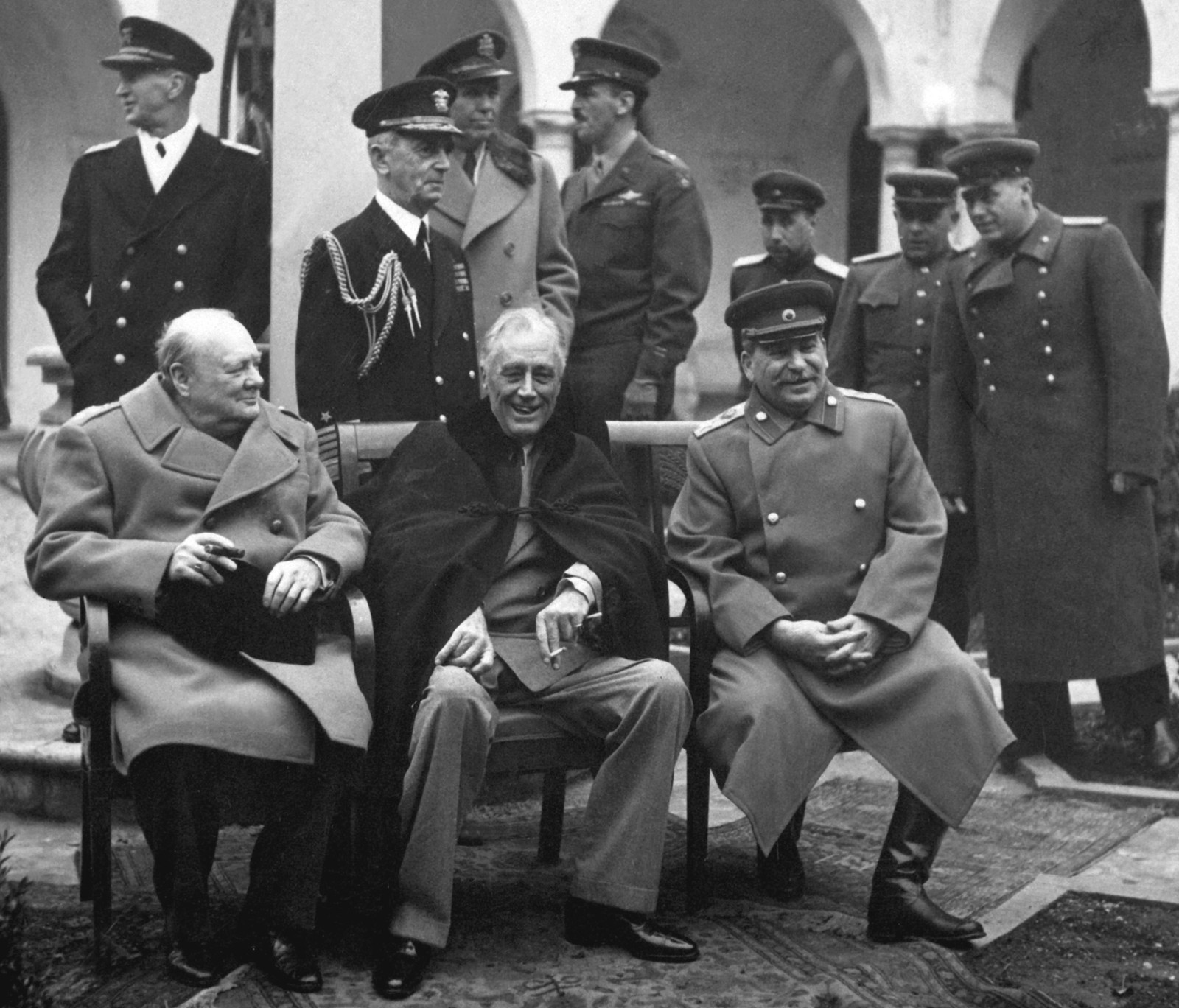 franklin delano roosevelt president of the usa uss cv-42 06 yalta conference winston churchill josef stalin