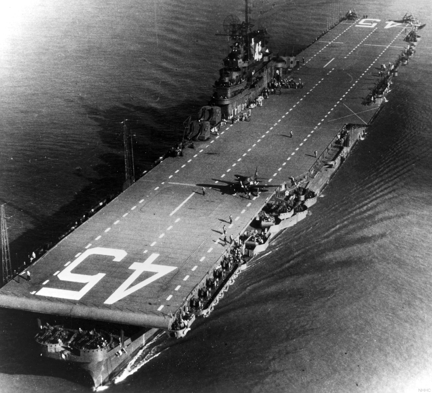 cv-45 uss valley forge essex class aircraft carrier us navy 02