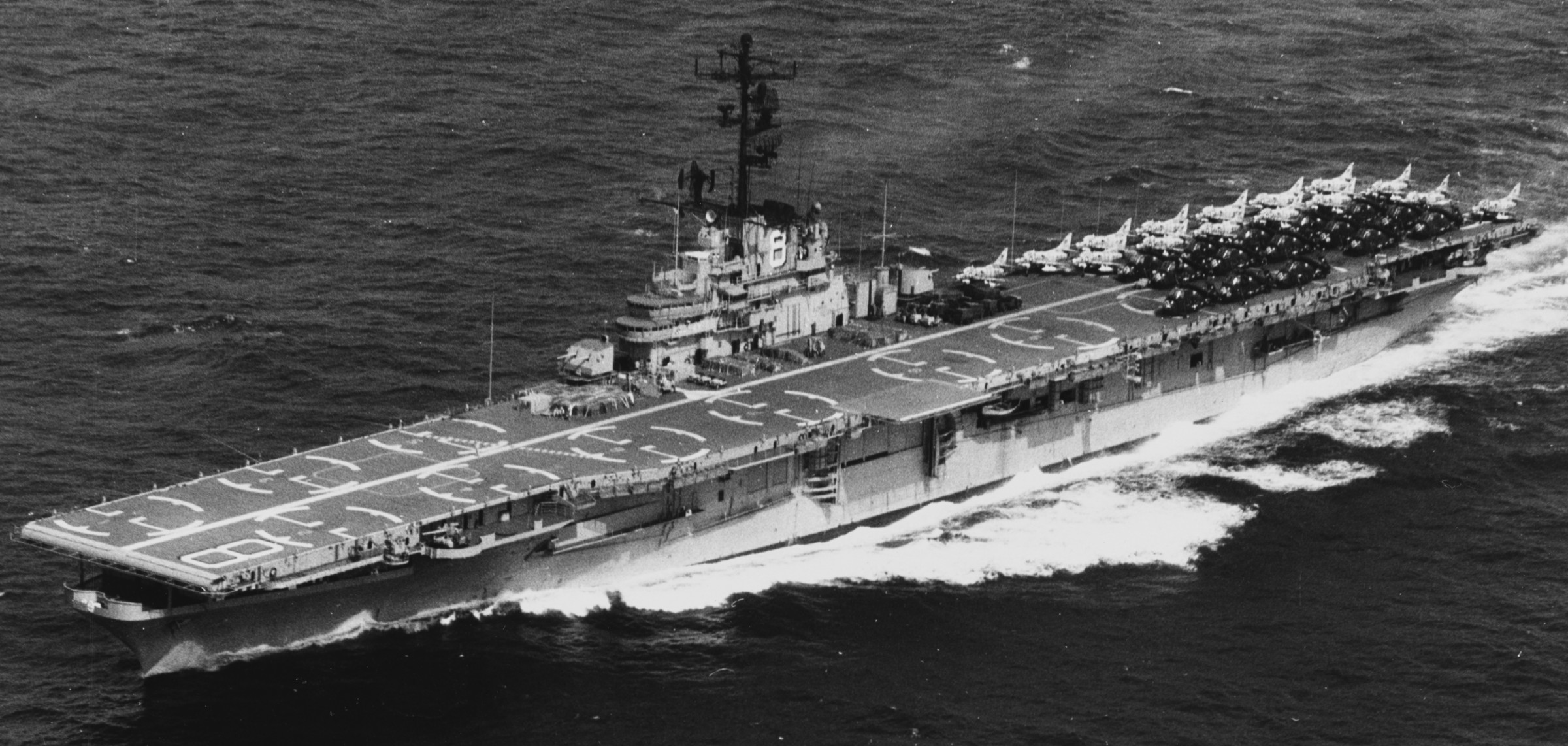 lph-8 uss valley forge amphibious assault ship landing platform helicopter us navy usmc 05x philadelphia naval shipyard