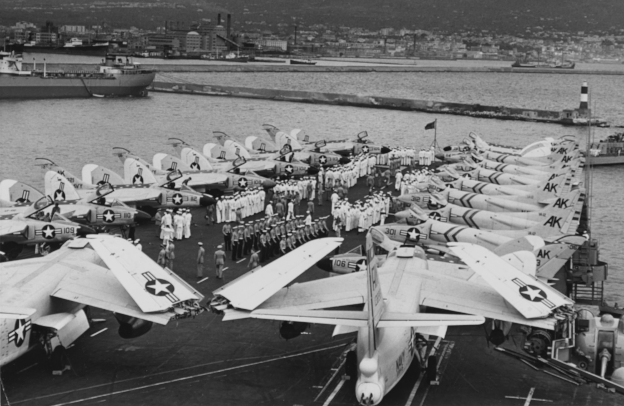 cv-59 uss forrestal aircraft carrier air group cvg-10 us navy naples italy 02