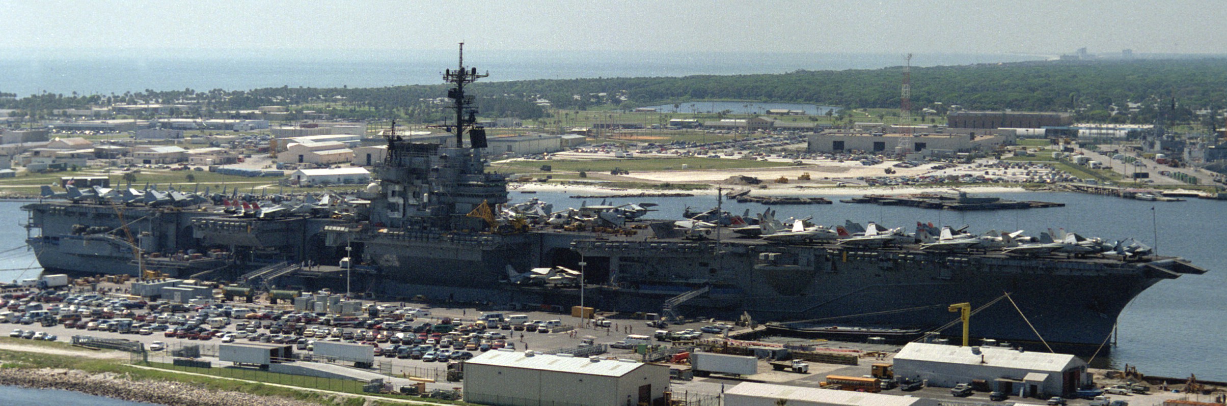 cv-59 uss forrestal aircraft carrier air wing cvw-6 us navy naval station mayport 1988 65