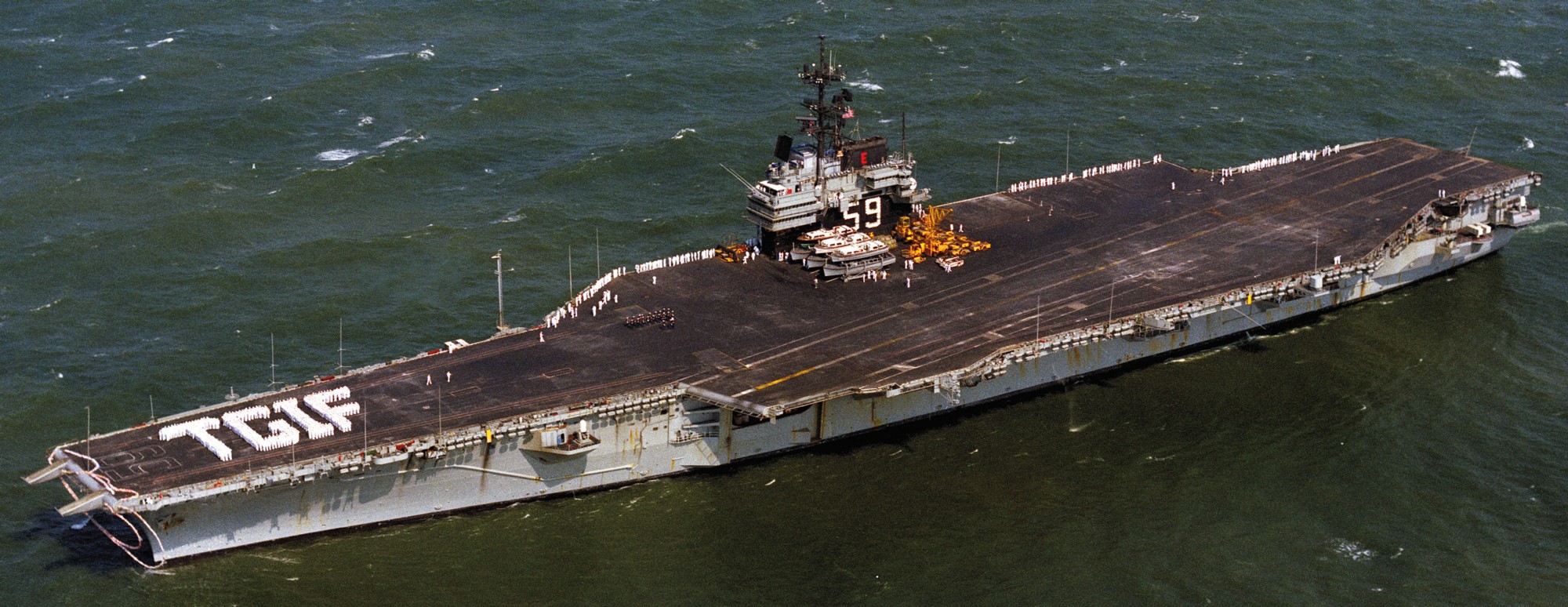 cv-59 uss forrestal aircraft carrier us navy naval station mayport florida 83