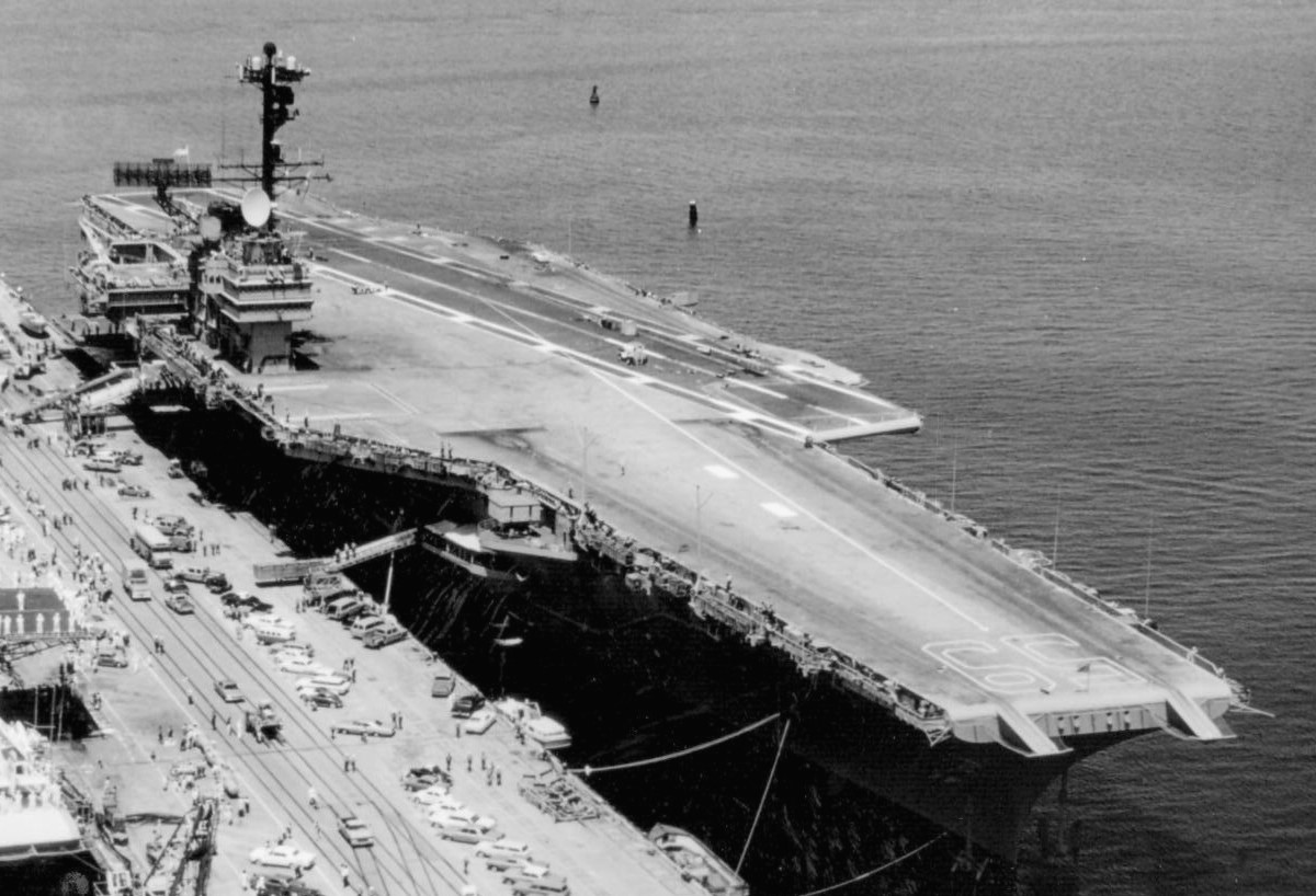 cv-59 uss forrestal aircraft carrier us navy nas norfolk virginia 114