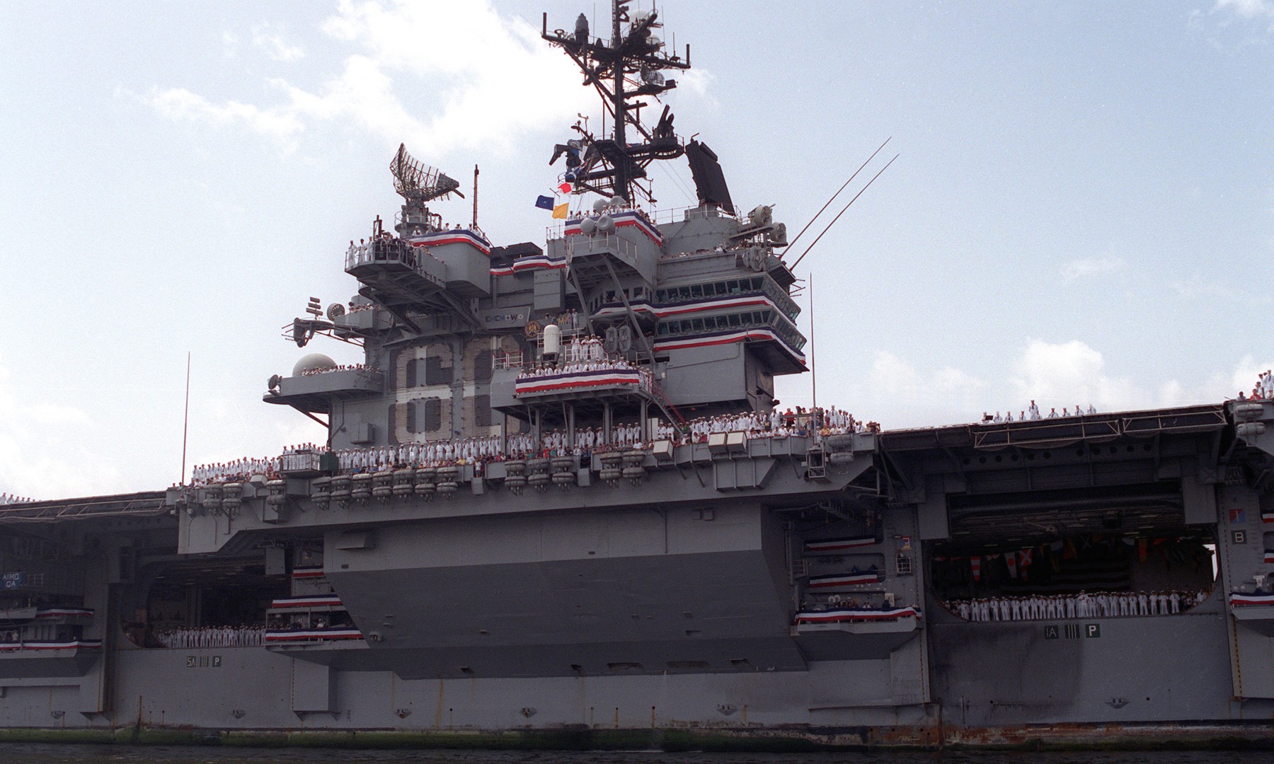cv-60 uss saratoga forrestal class aircraft carrier us navy returning naval station mayport florida 1994 12