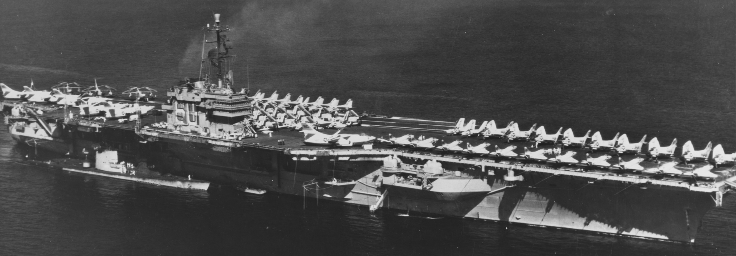 cv-60 uss saratoga forrestal class aircraft carrier air group cvg-3 us navy mediterranean sea 1958 27