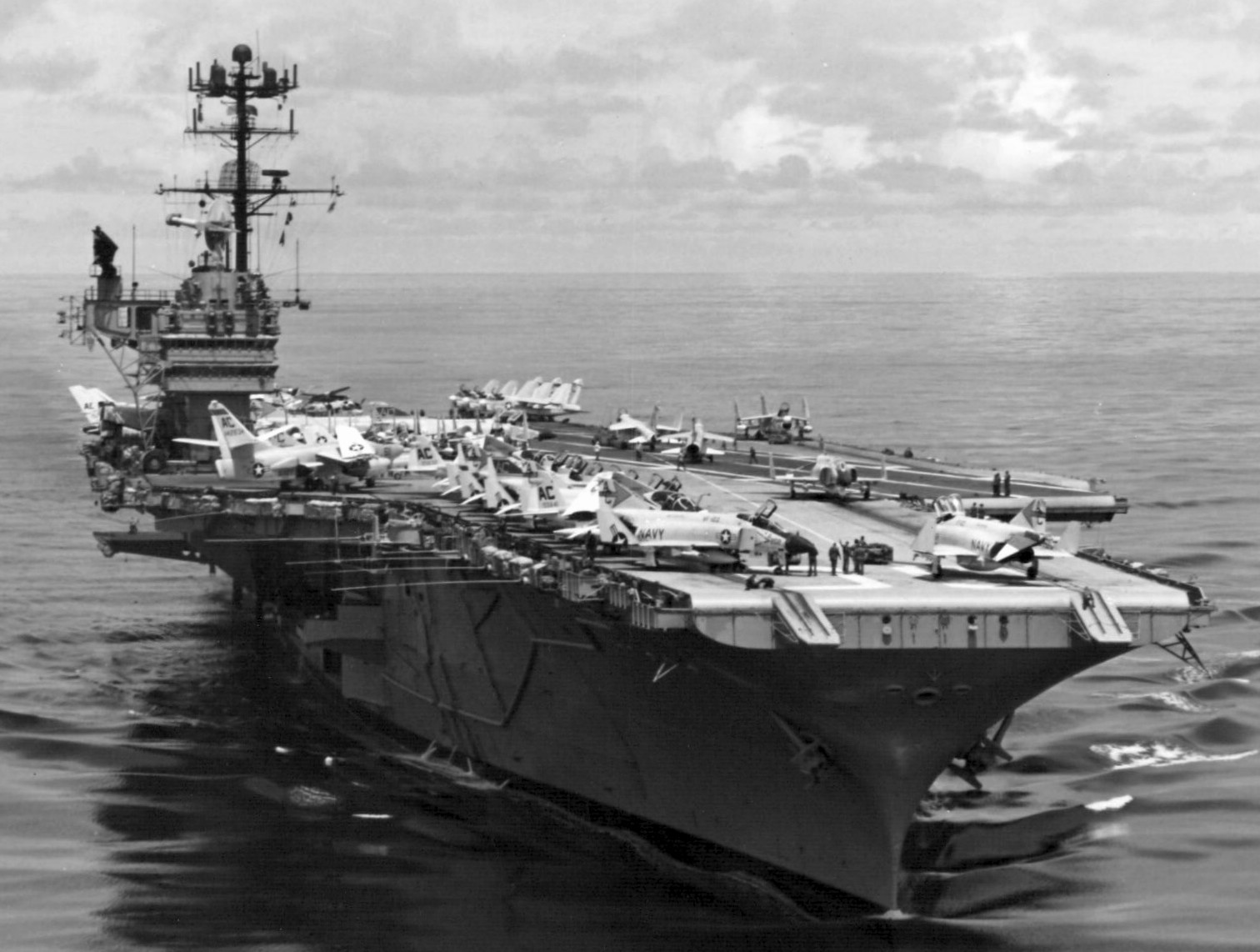 cv-60 uss saratoga forrestal class aircraft carrier air wing cvw-3 us navy 1969 40