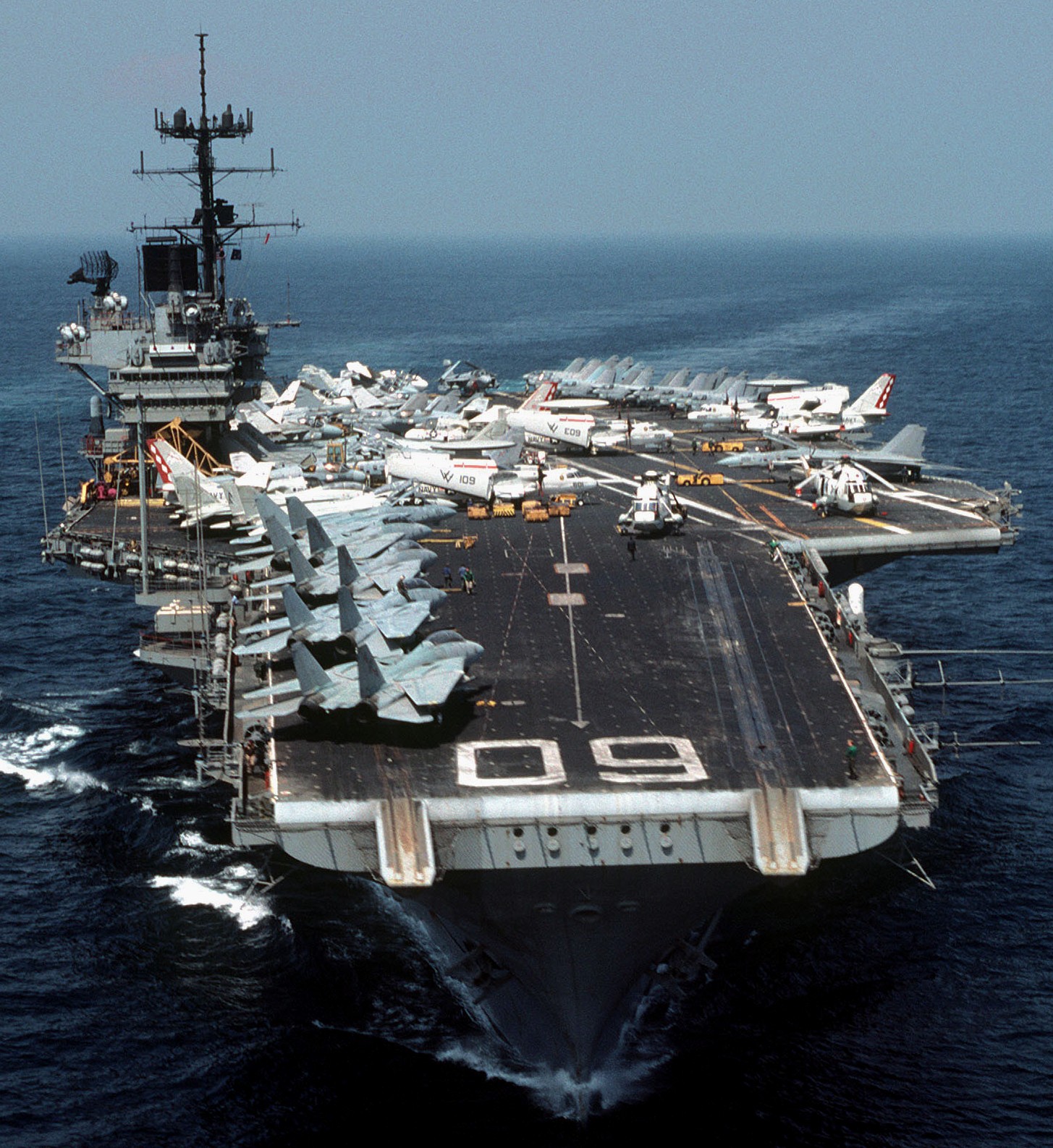 cv-60 uss saratoga forrestal class aircraft carrier air wing cvw-17 us navy 65