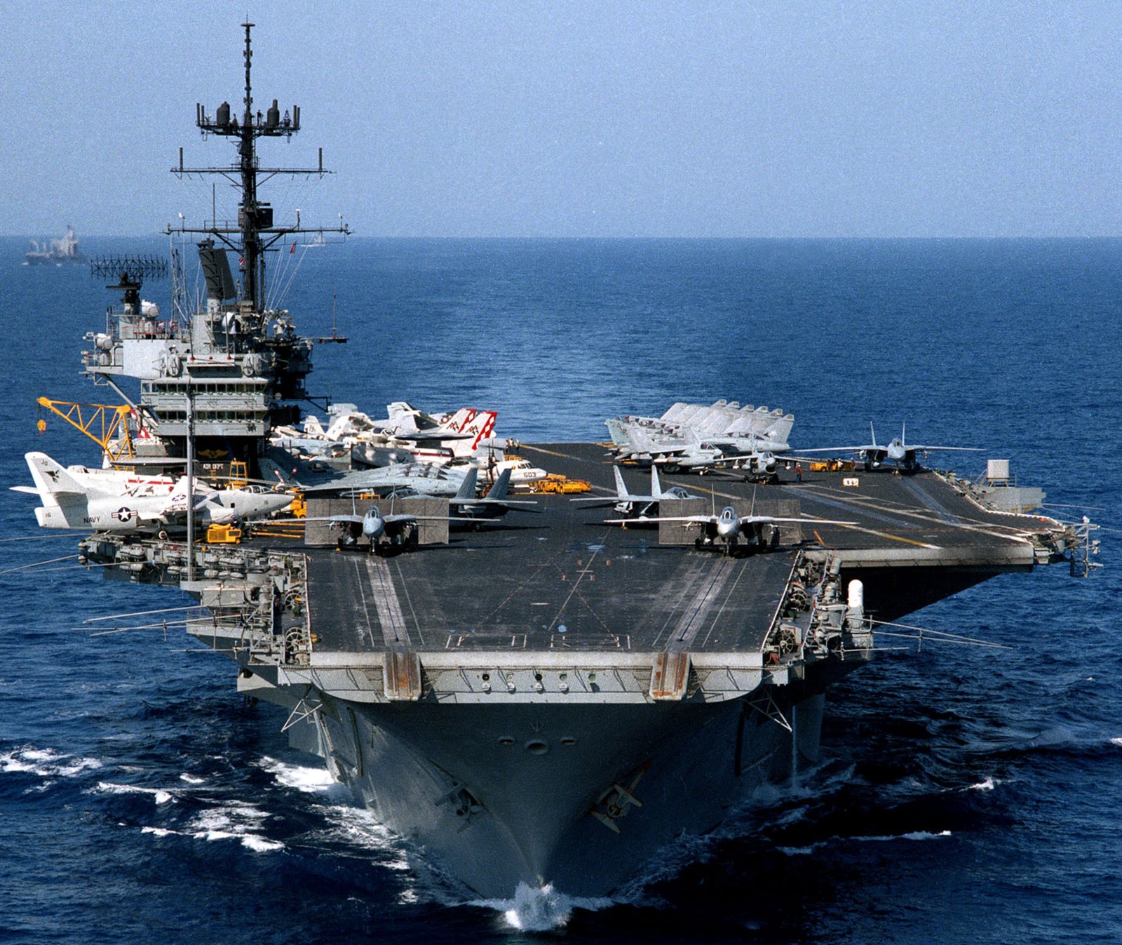 cv-60 uss saratoga forrestal class aircraft carrier air wing cvw-17 us navy red sea 1985 78