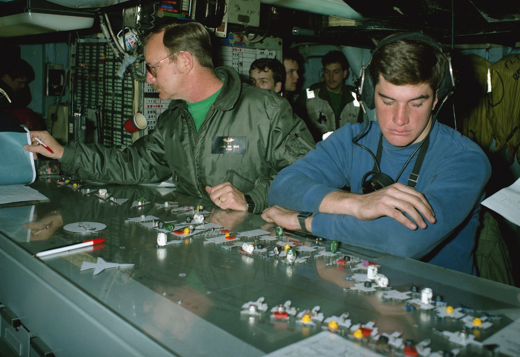 cv-60 uss saratoga forrestal class aircraft carrier air wing cvw-17 us navy flight deck control 96