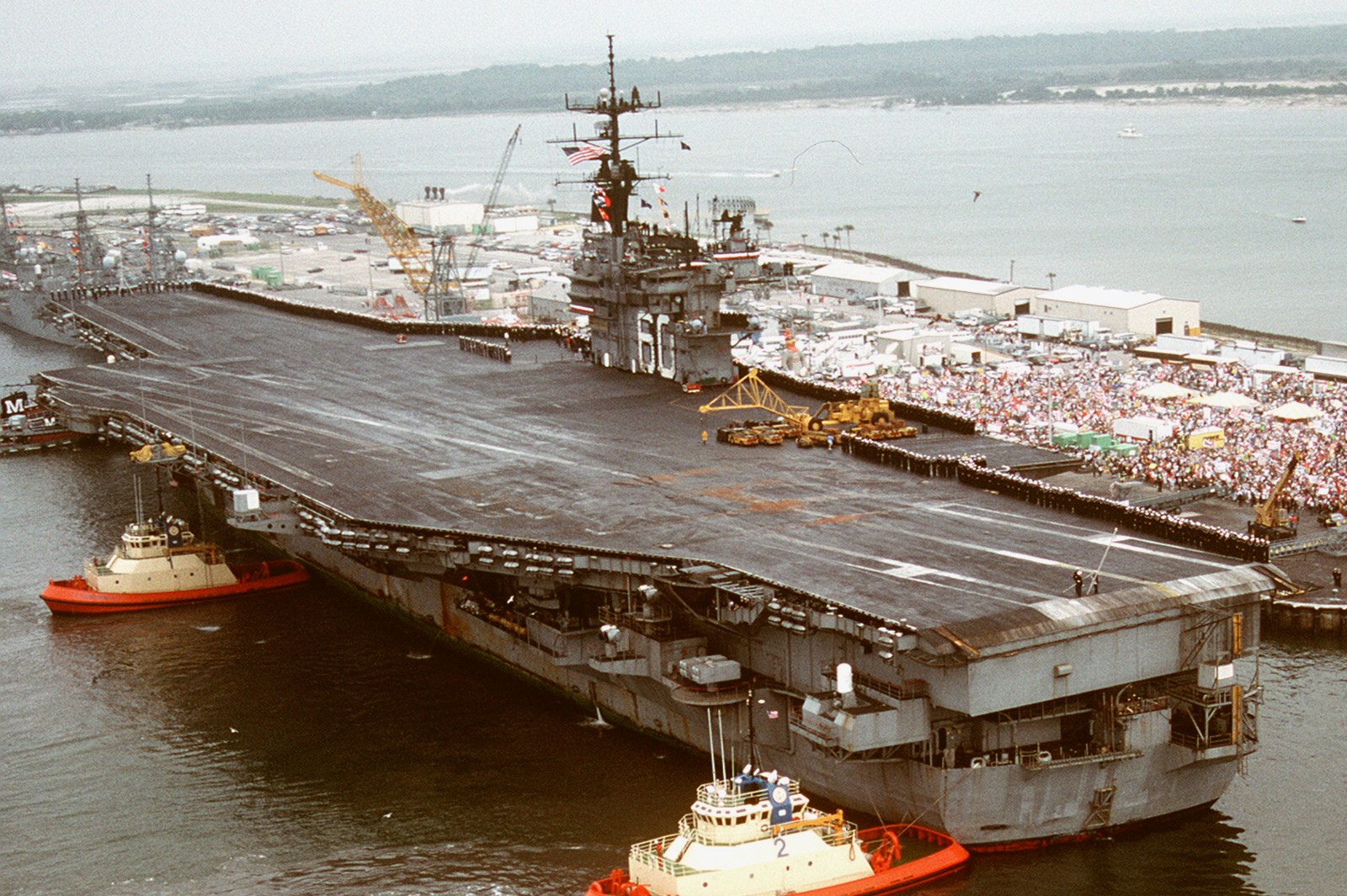cv-60 uss saratoga forrestal class aircraft carrier us navy 123 mayport florida