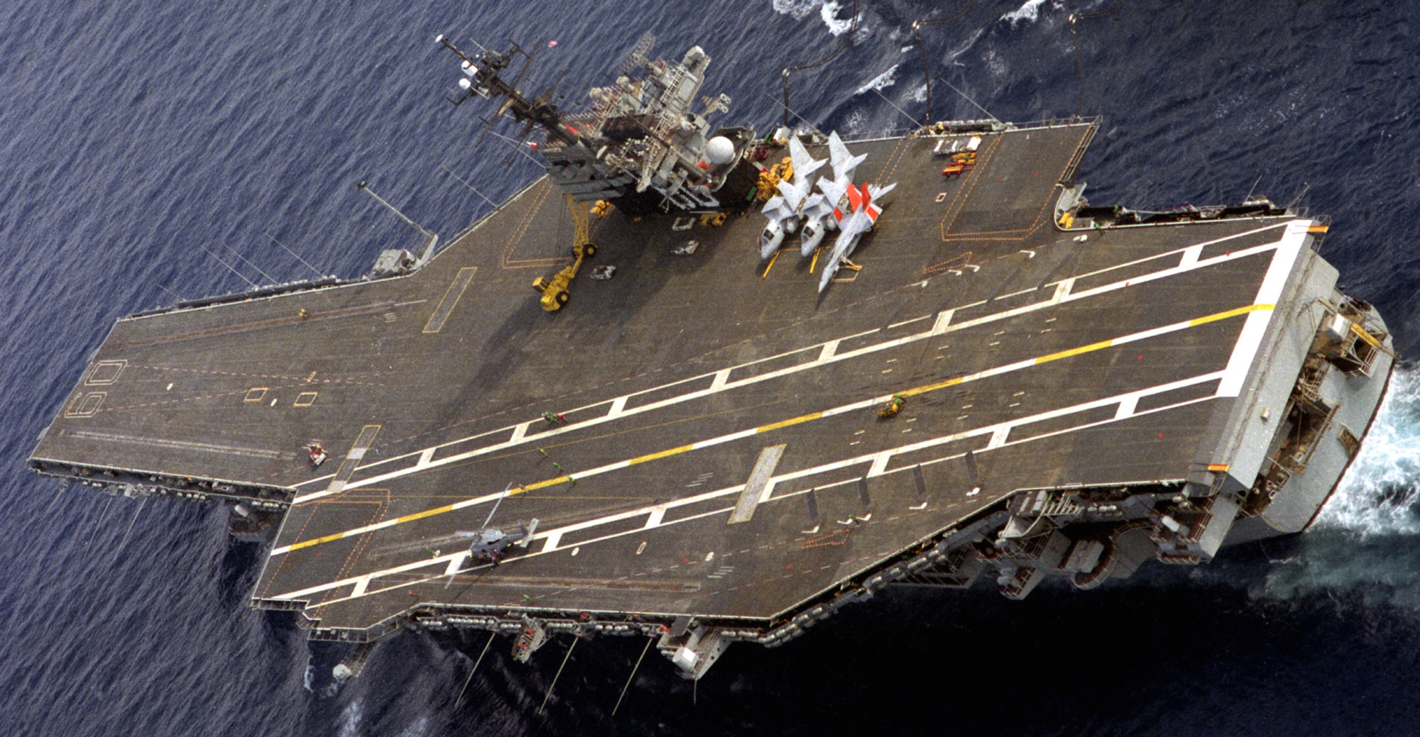 cv-60 uss saratoga forrestal class aircraft carrier us navy 137