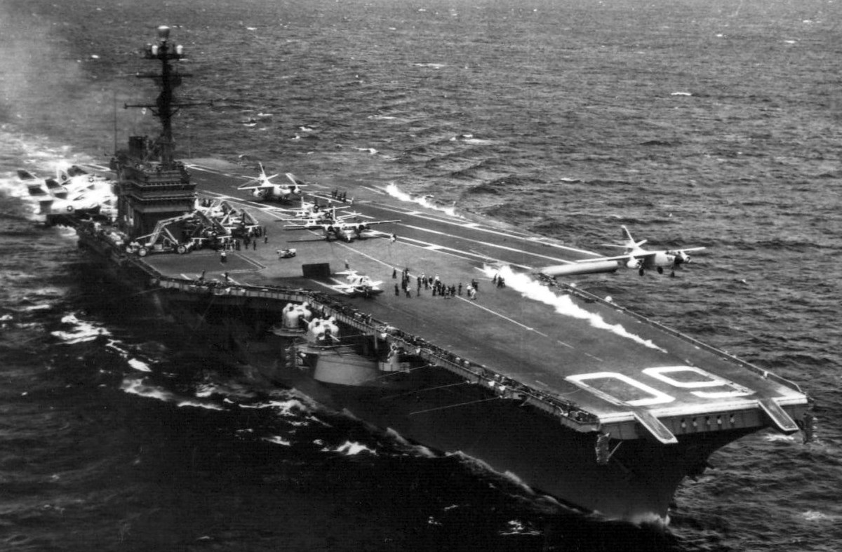 cv-60 uss saratoga forrestal class aircraft carrier air group cvg-3 us navy 167