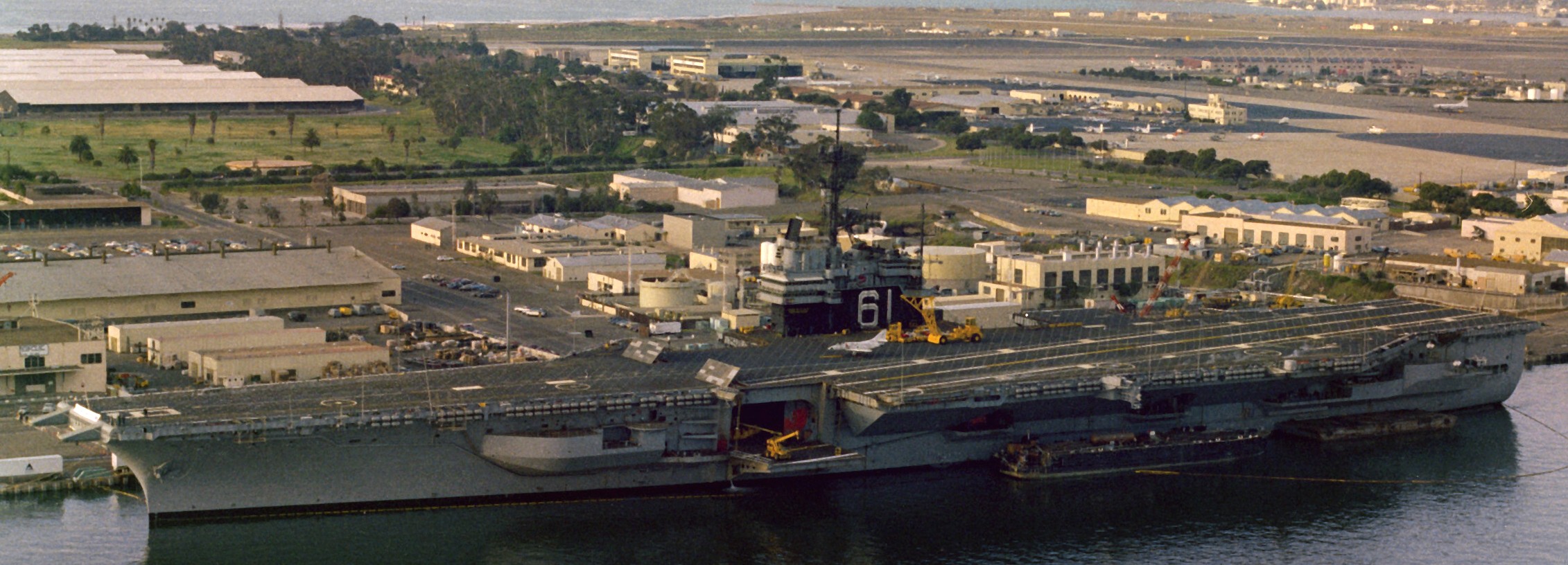cv-61 uss ranger forrestal class aircraft carrier nas north island san diego 1983 46