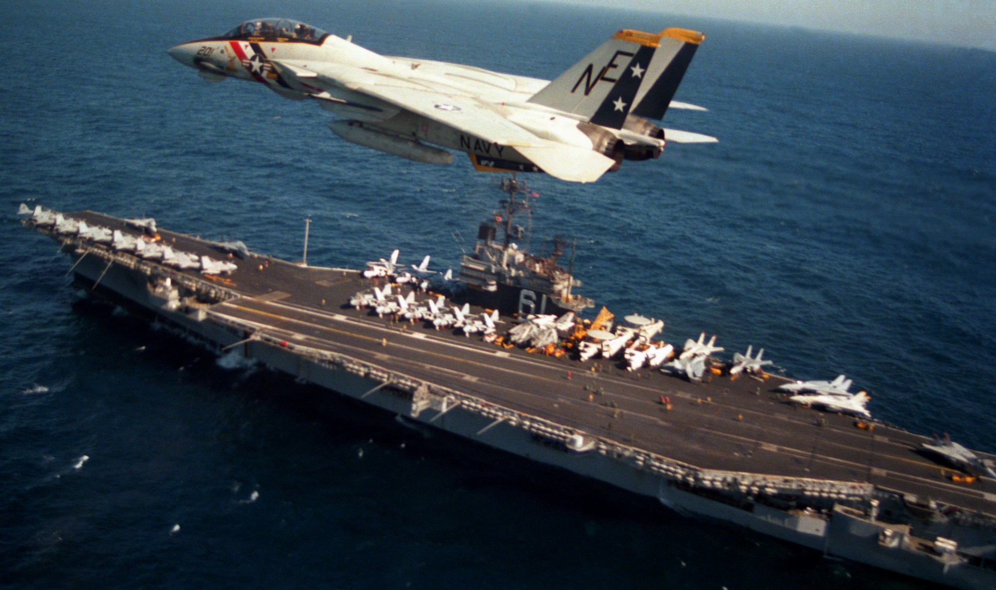 cv-61 uss ranger forrestal class aircraft carrier air wing cvw-2 f-14a tomcat vf-2 70