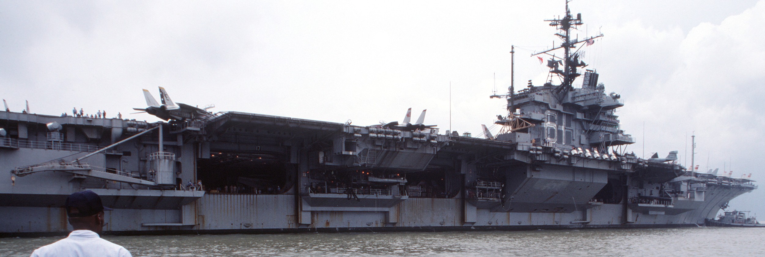 cv-61 uss ranger forrestal class aircraft carrier air wing cvw-2 us navy subic bay philippines 1989 79