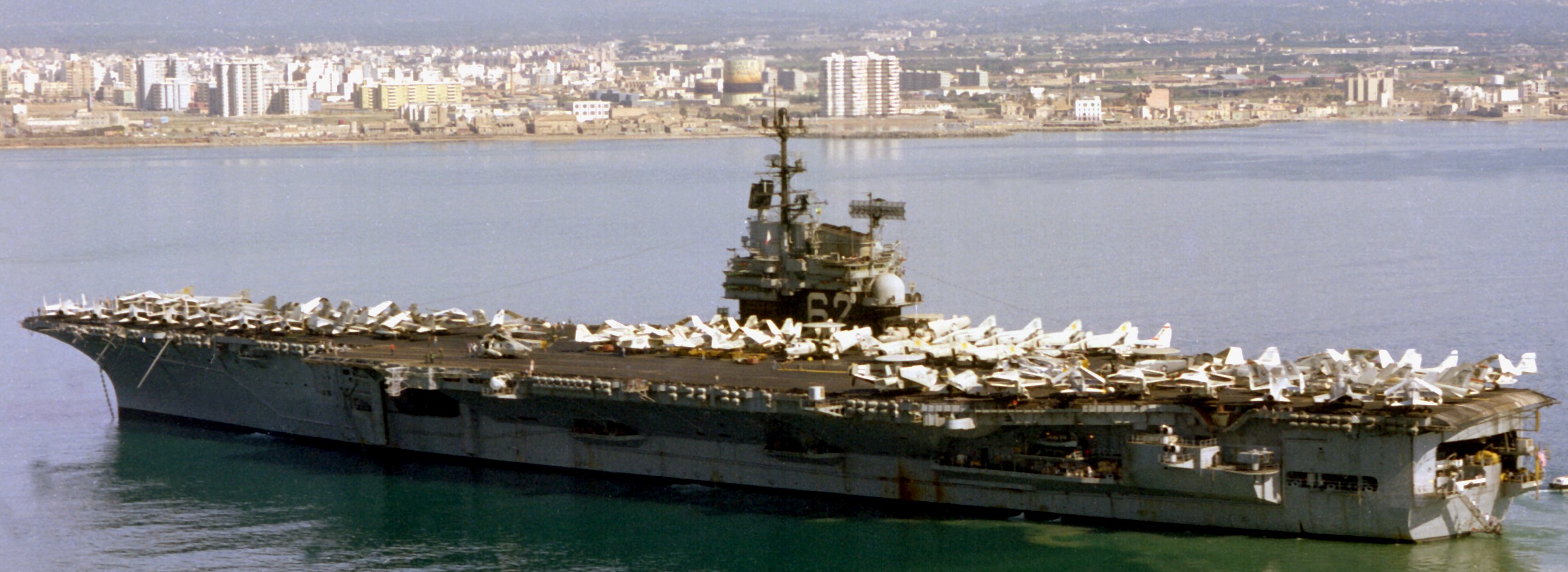 uss independence cv-62 forrestal class aircraft carrier air wing cvw-6 palma de mallorca spain 1979 78
